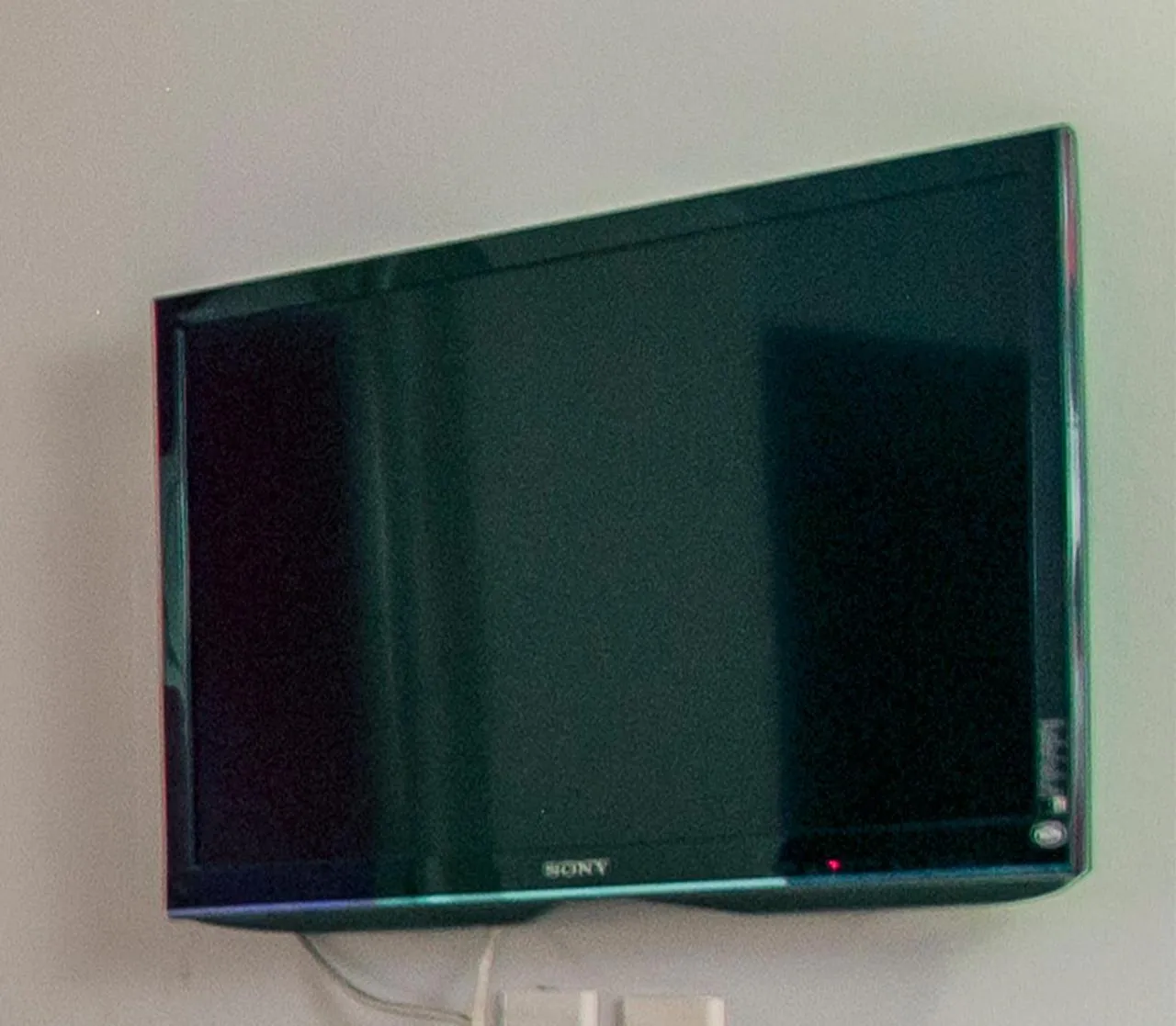 TV and multimedia, TV/Entertainment Center in Motel LA Autoparador