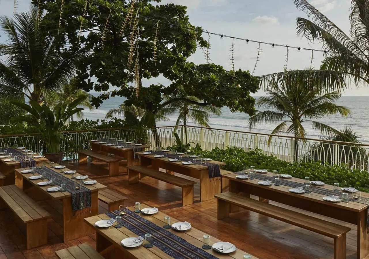 Restaurant/places to eat in Desa Potato Head Bali