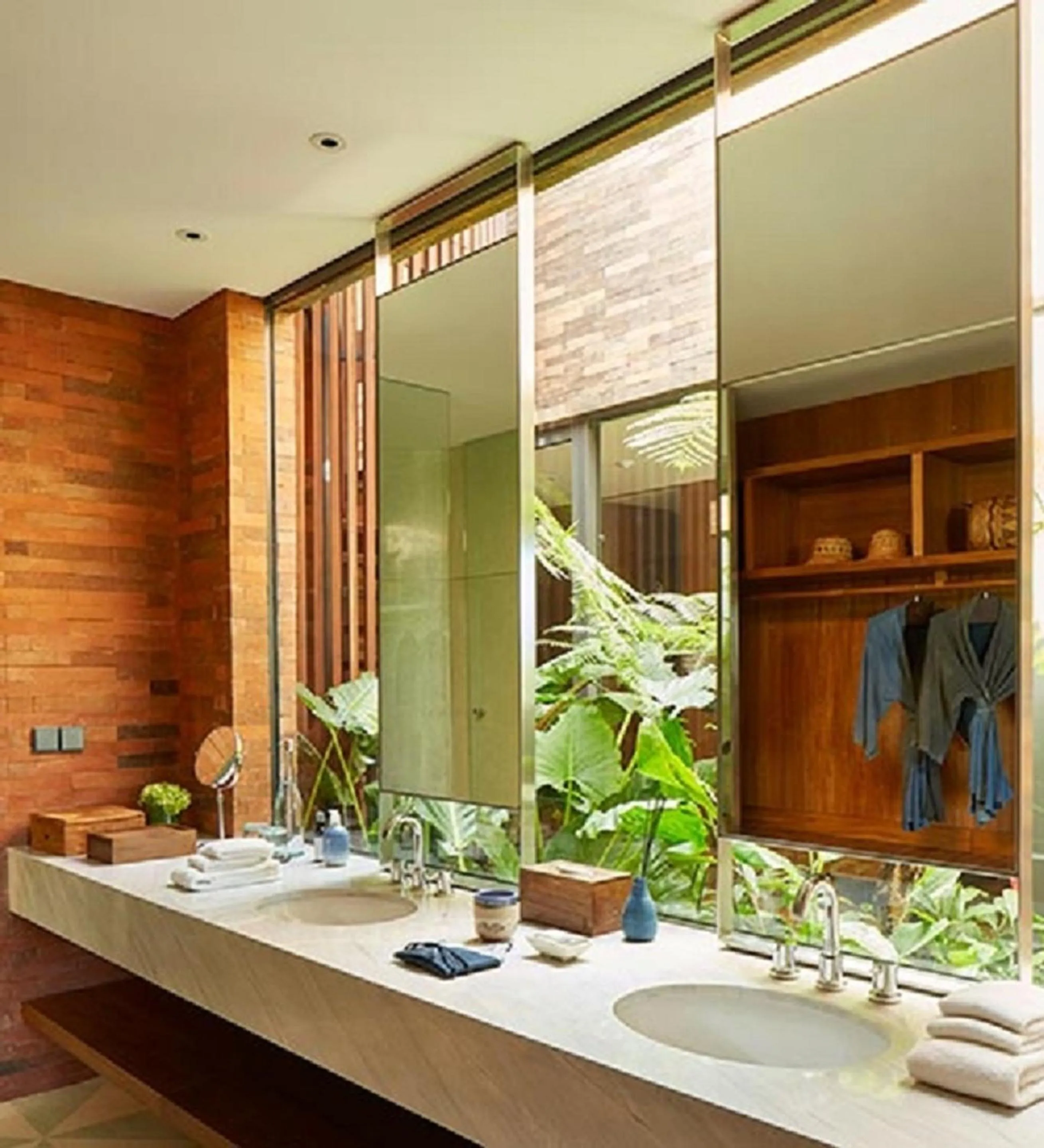 Toilet in Desa Potato Head Bali