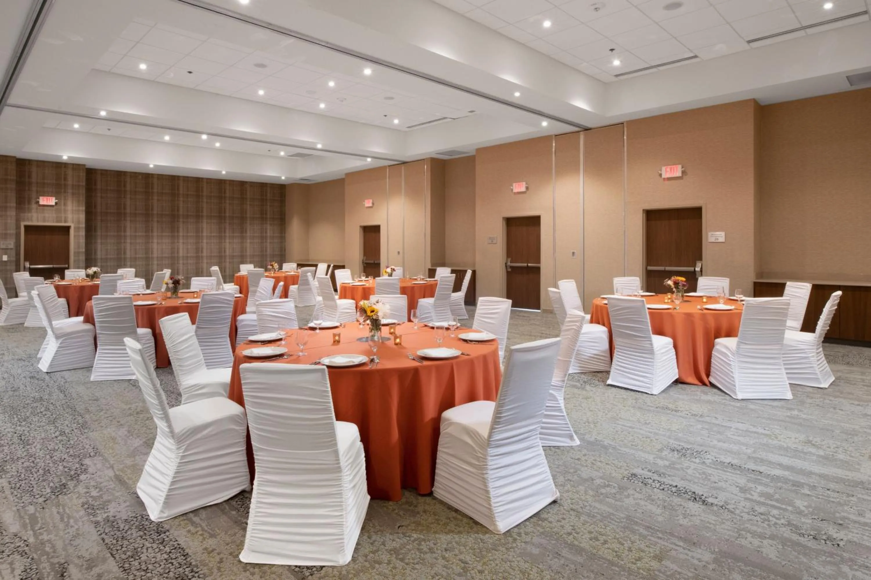 Meeting/conference room in Courtyard by Marriott Edina Bloomington