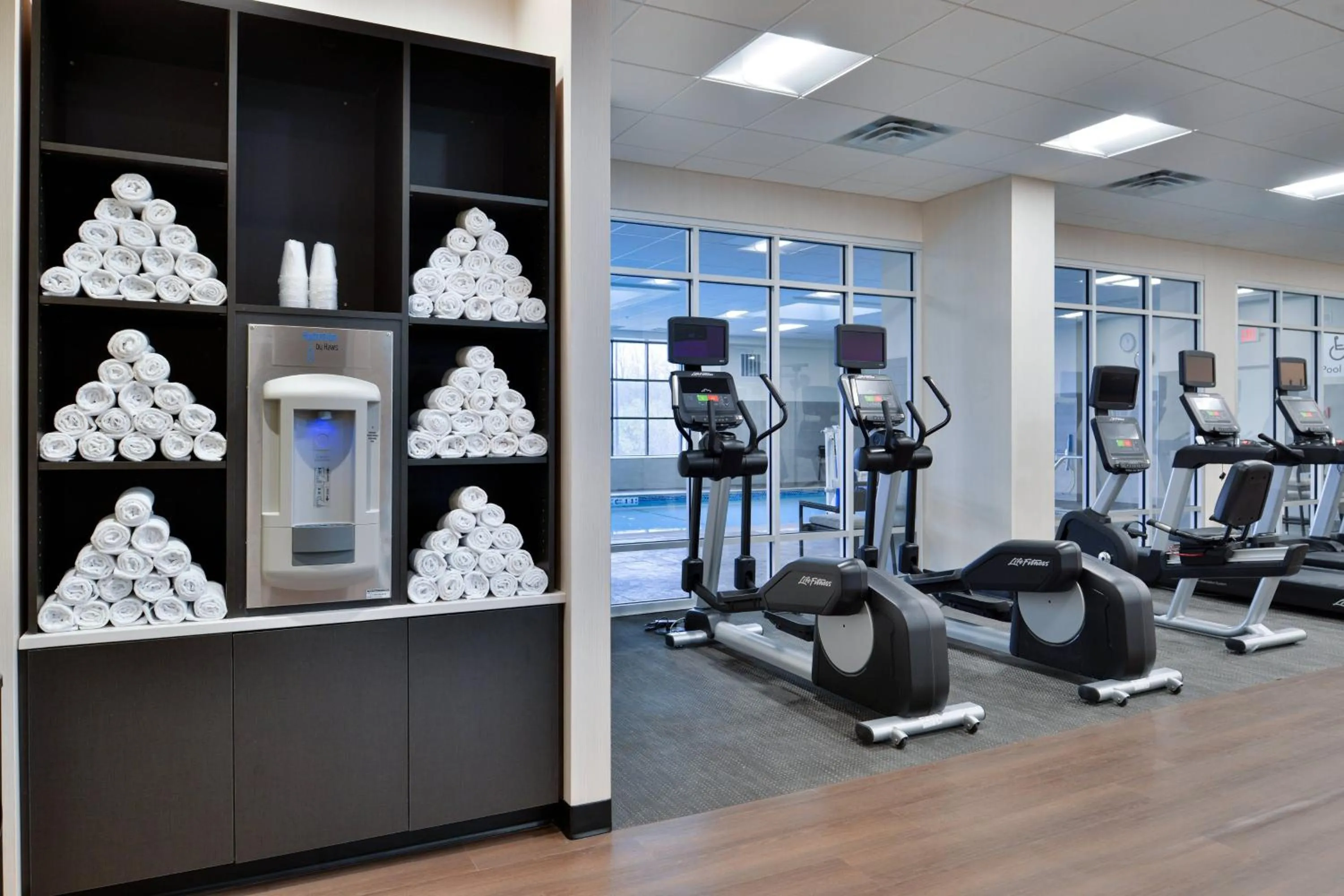 Fitness centre/facilities in Courtyard by Marriott Edina Bloomington