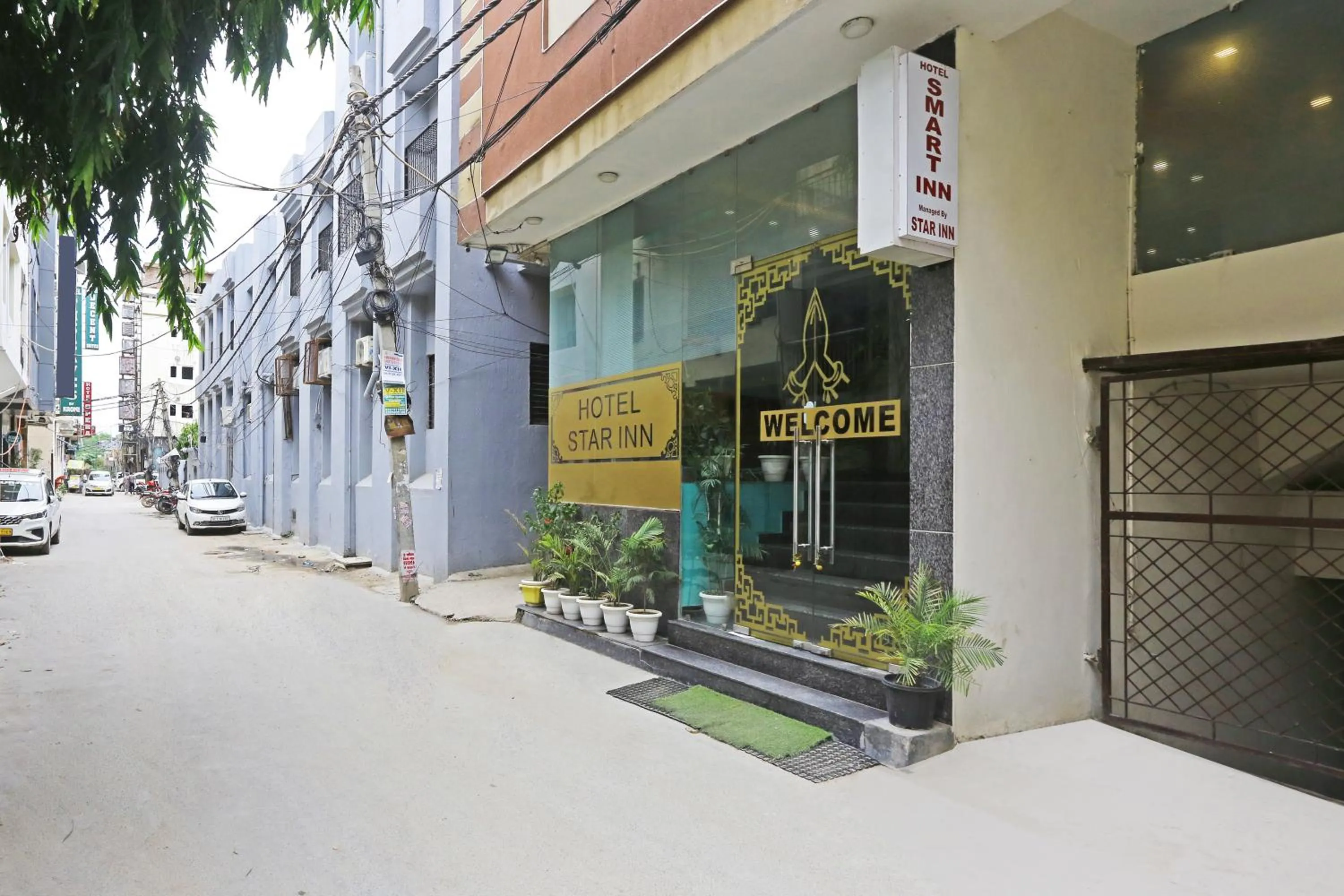 Property building in Hotel Star Inn-Near Delhi Airport