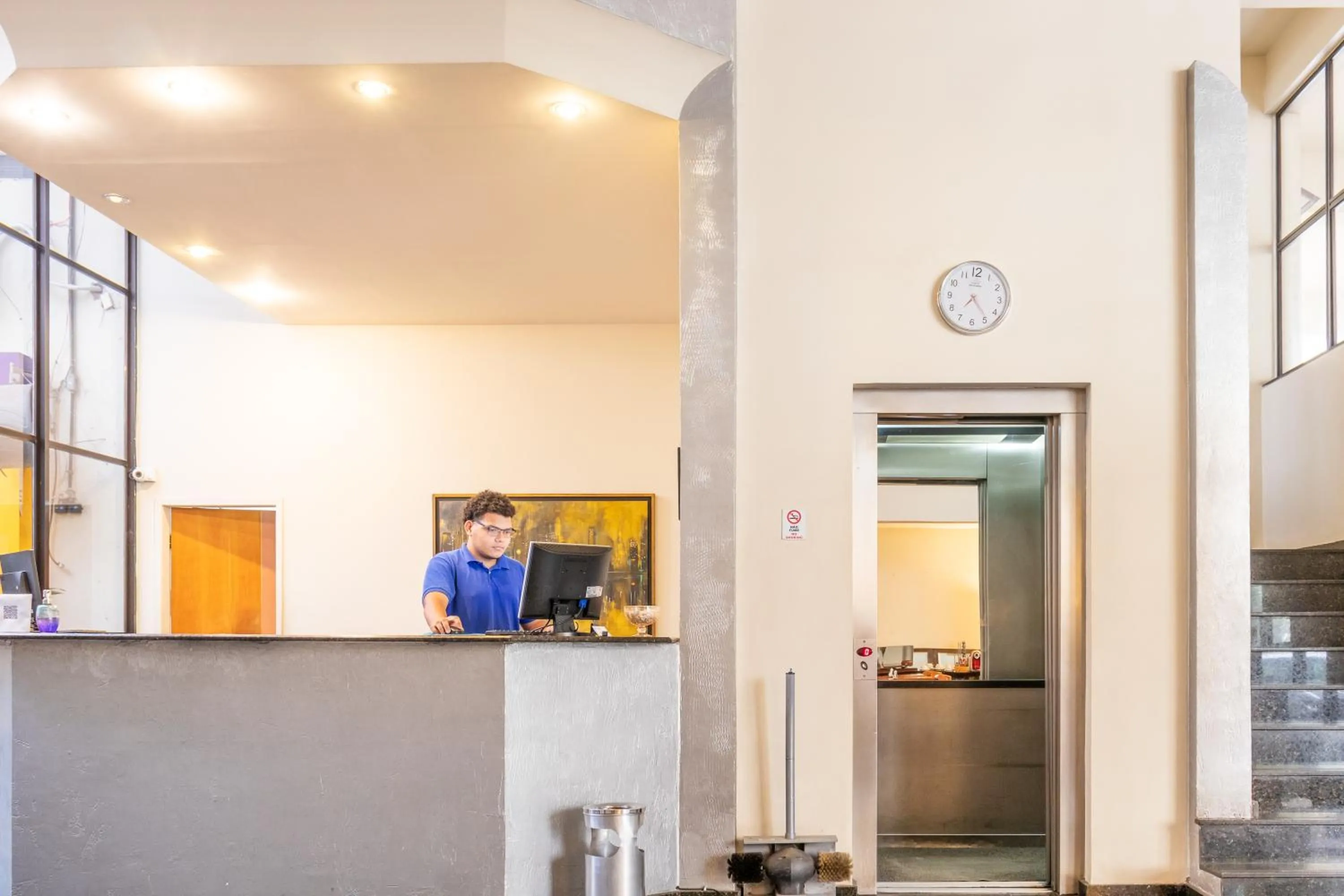 Staff in Dexter Hotel - Volta Redonda