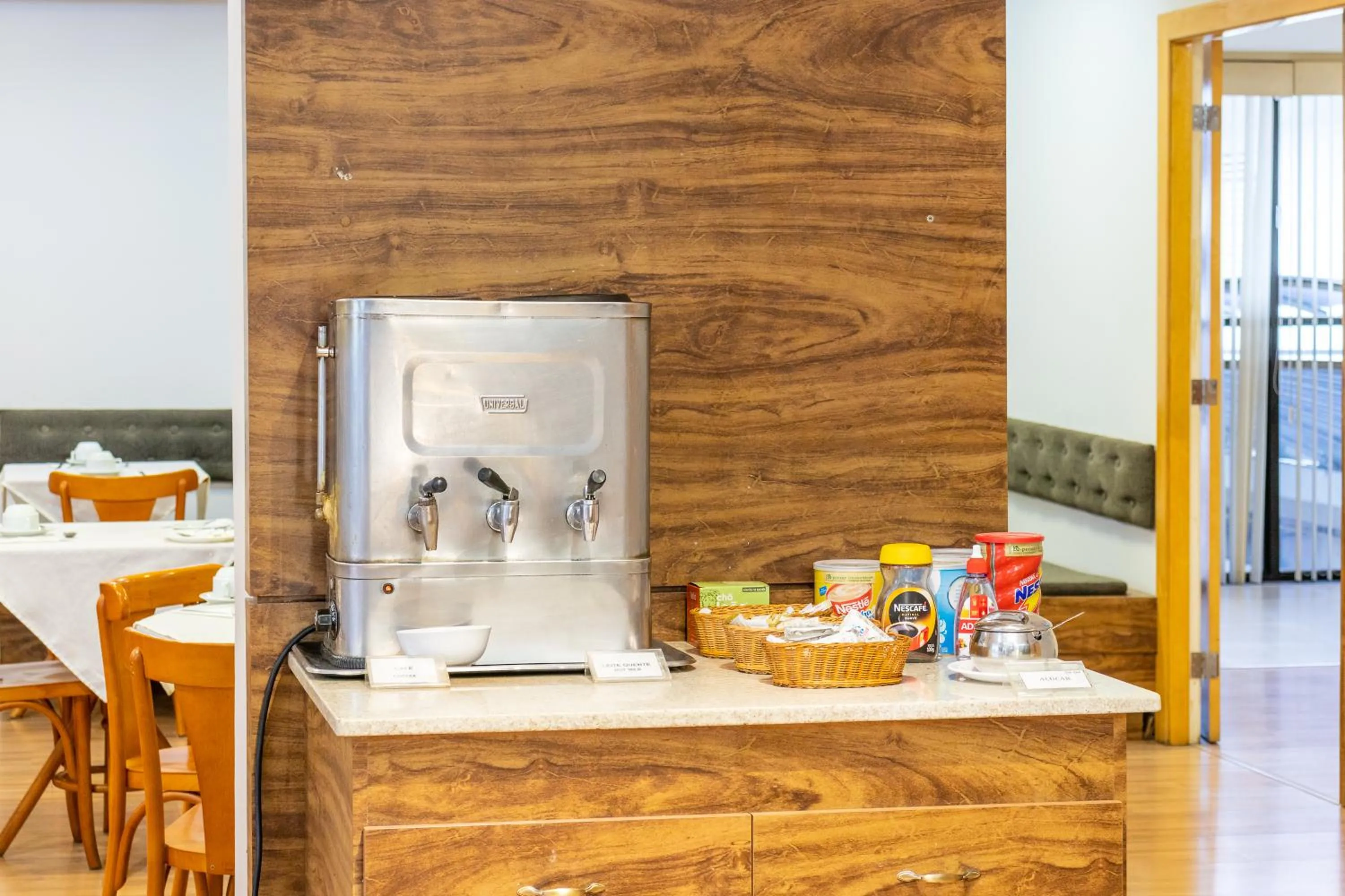 Coffee/tea facilities in Dexter Hotel - Volta Redonda