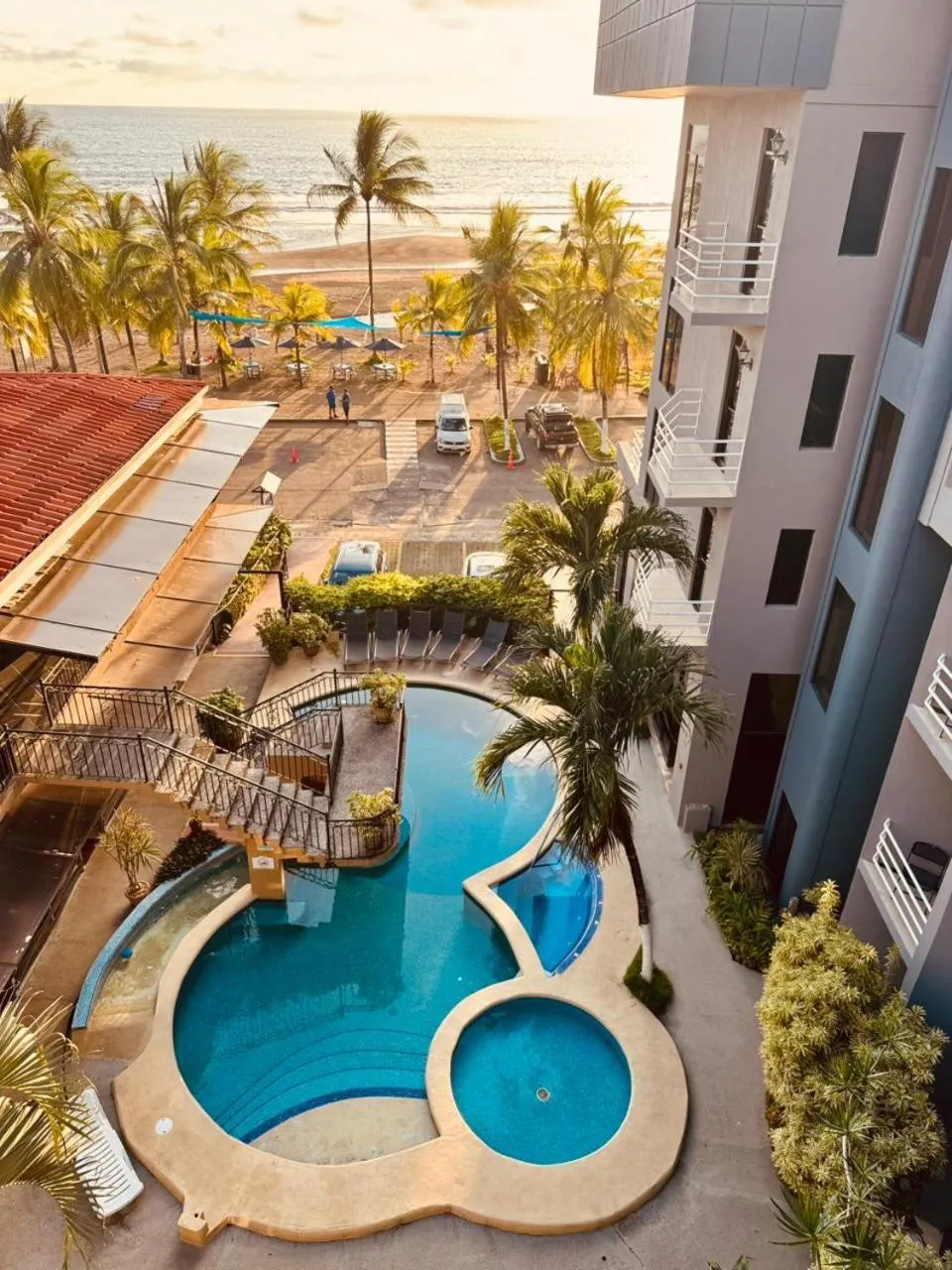 Property building in Paradise Jaco Beach Front