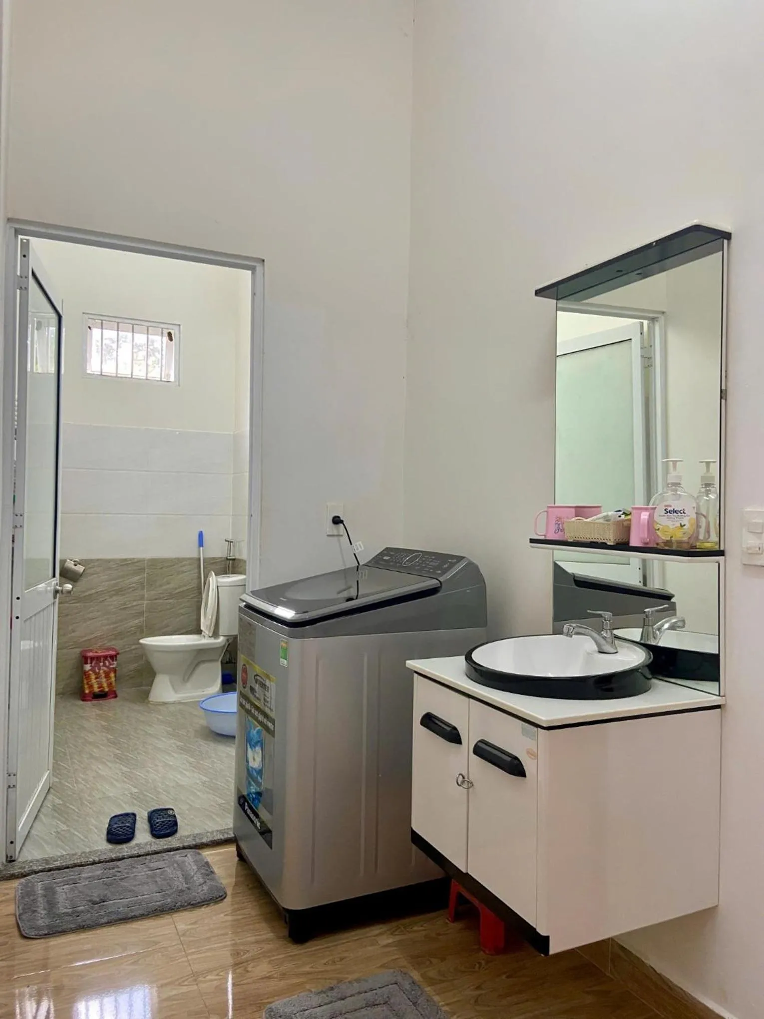 Toilet in An An Homestay Bảo Lộc