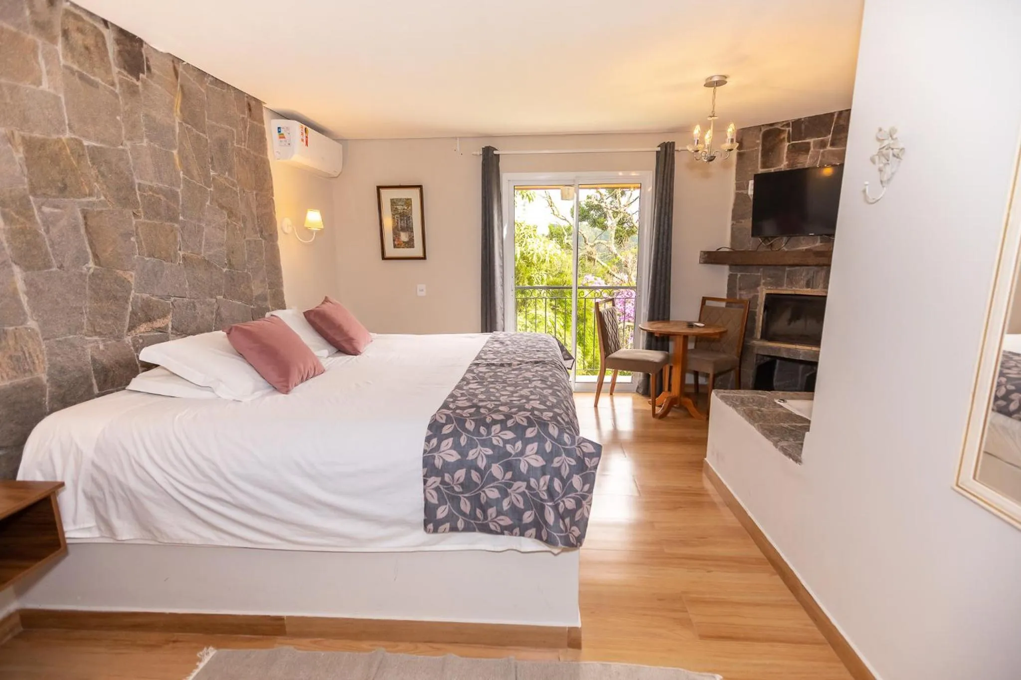 Bed in Villa Hegus no Alto da Boa Vista