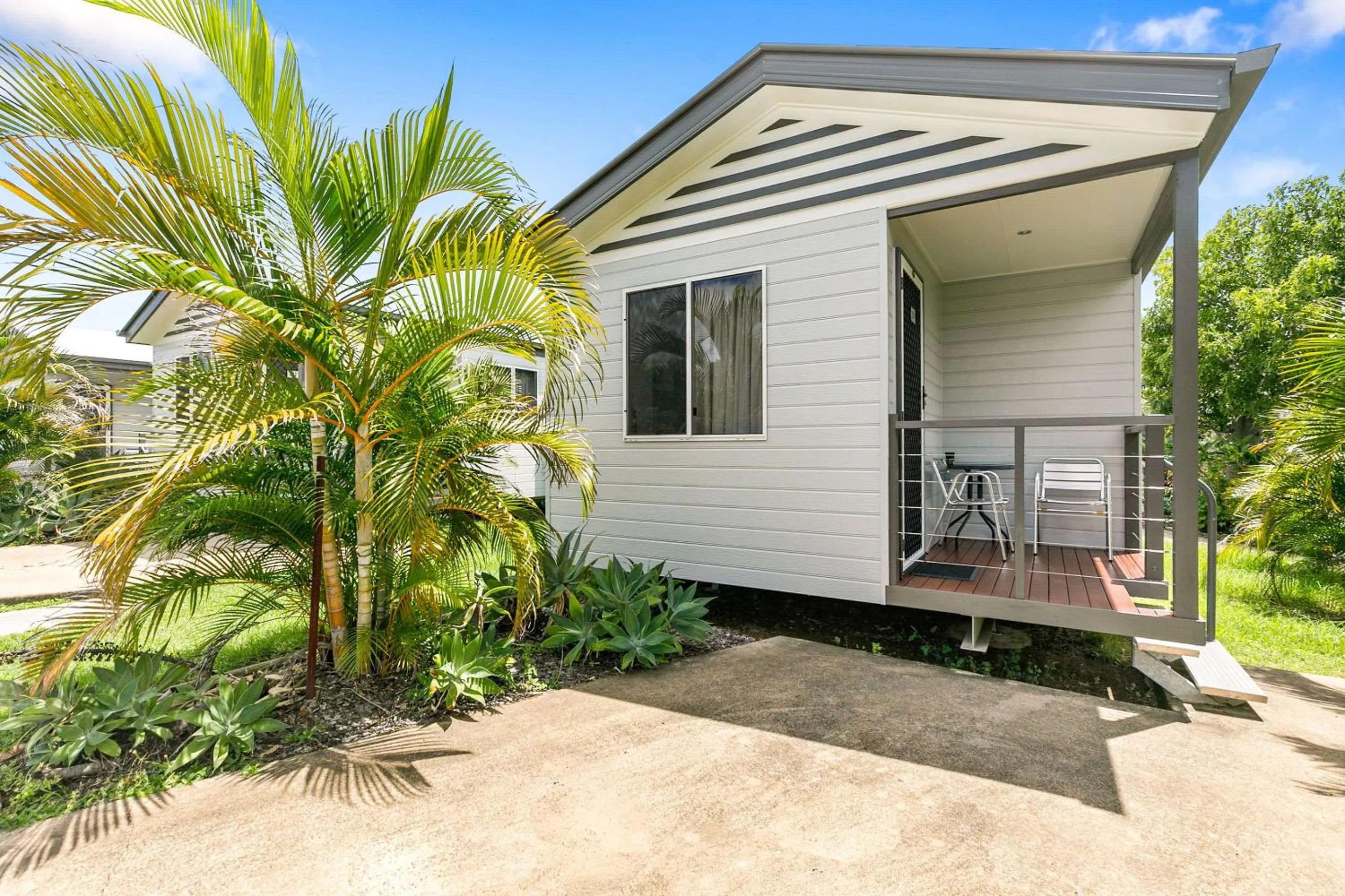 Property building in Parkland Resorts Calliope