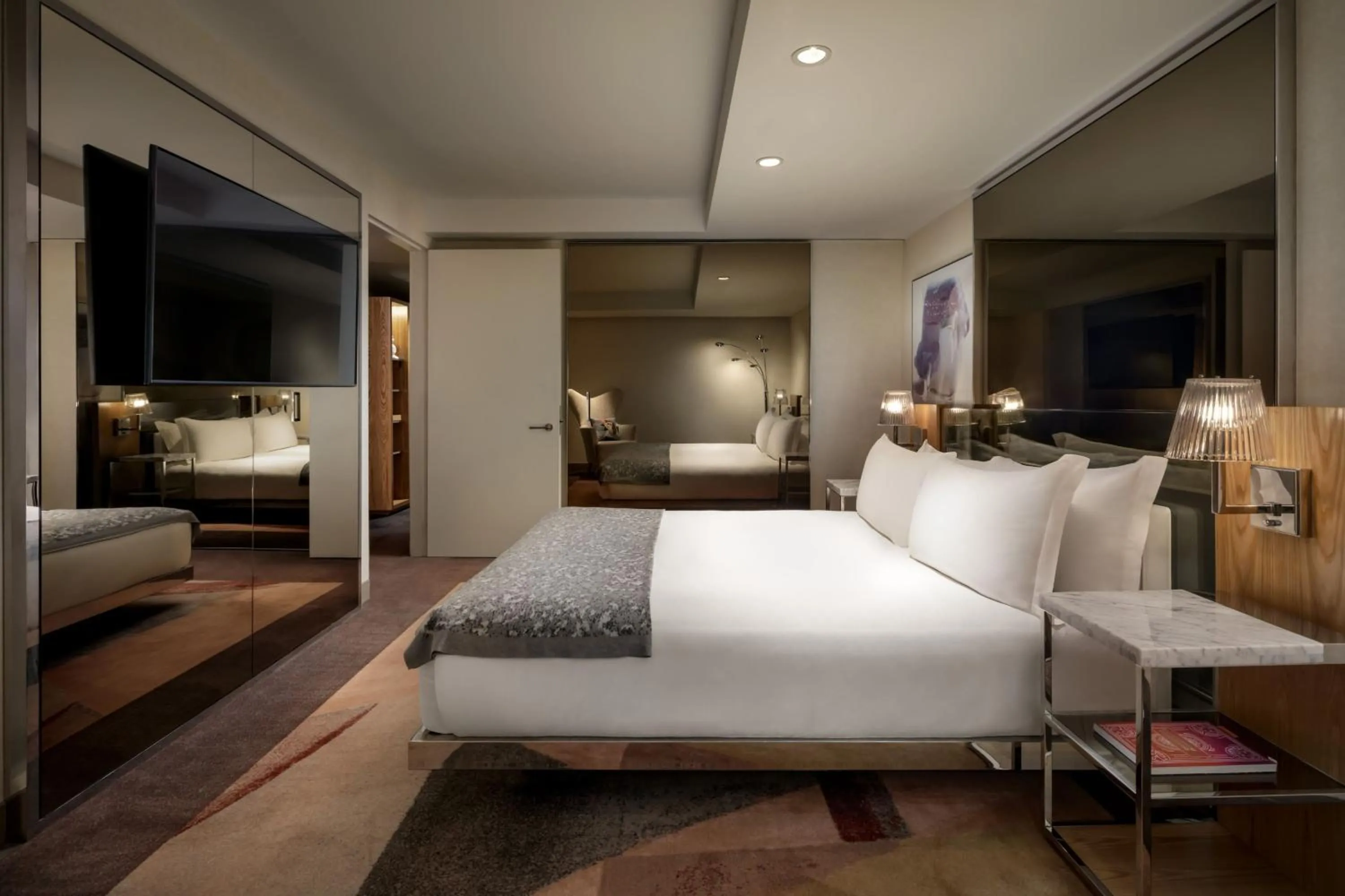 Photo of the whole room, Bed in SLS Hotel, a Luxury Collection Hotel, Beverly Hills