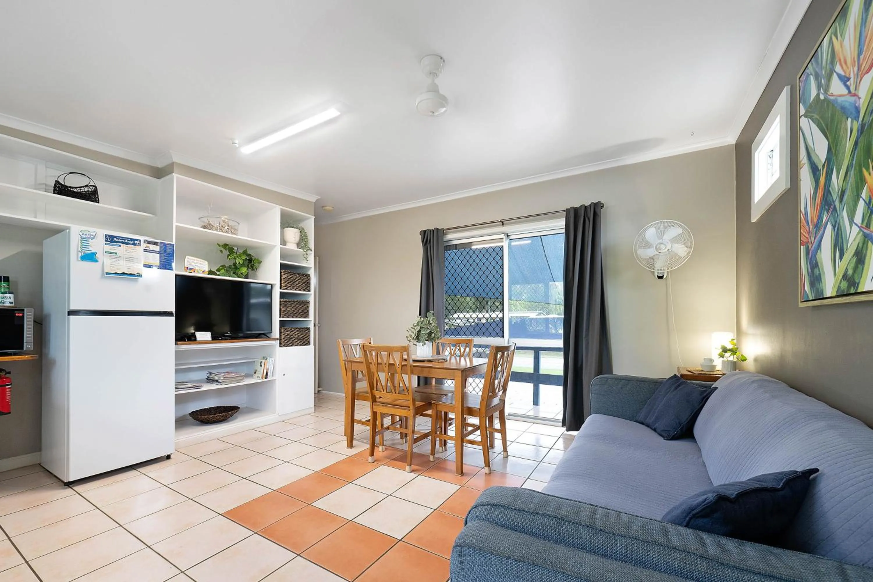 Seaforth Holiday Units