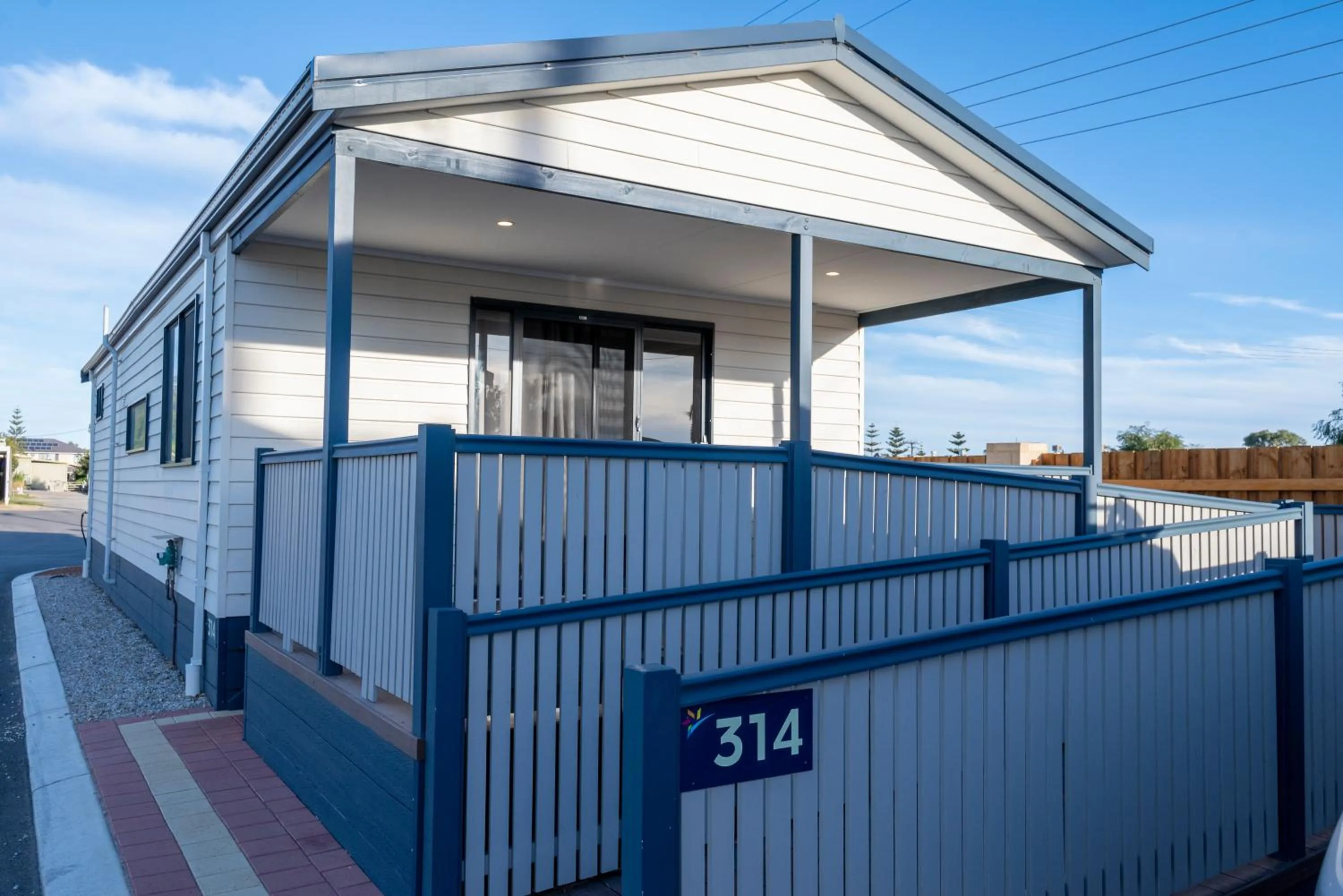 Property building in Jurien Bay Tourist Park