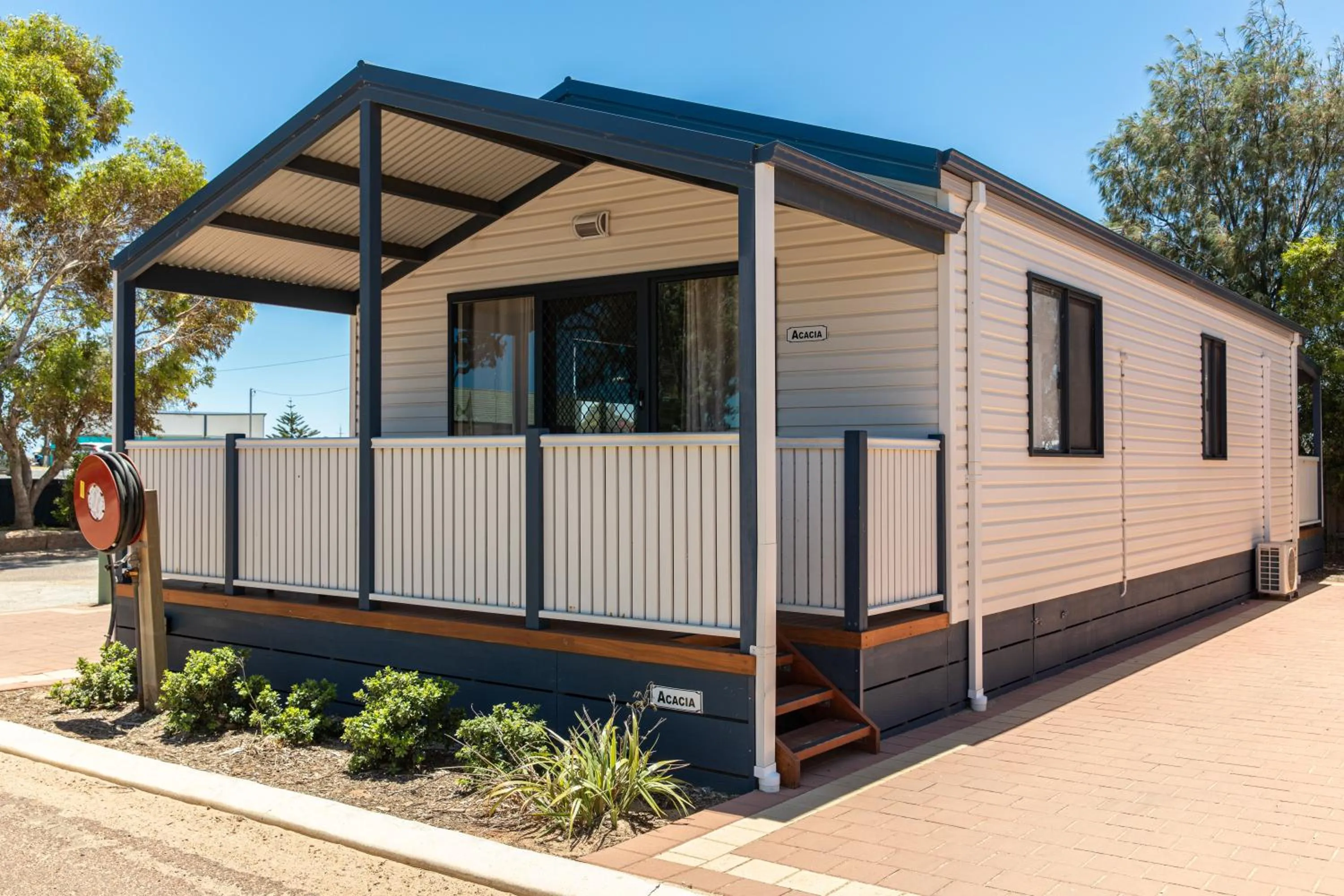 Property building in Jurien Bay Tourist Park