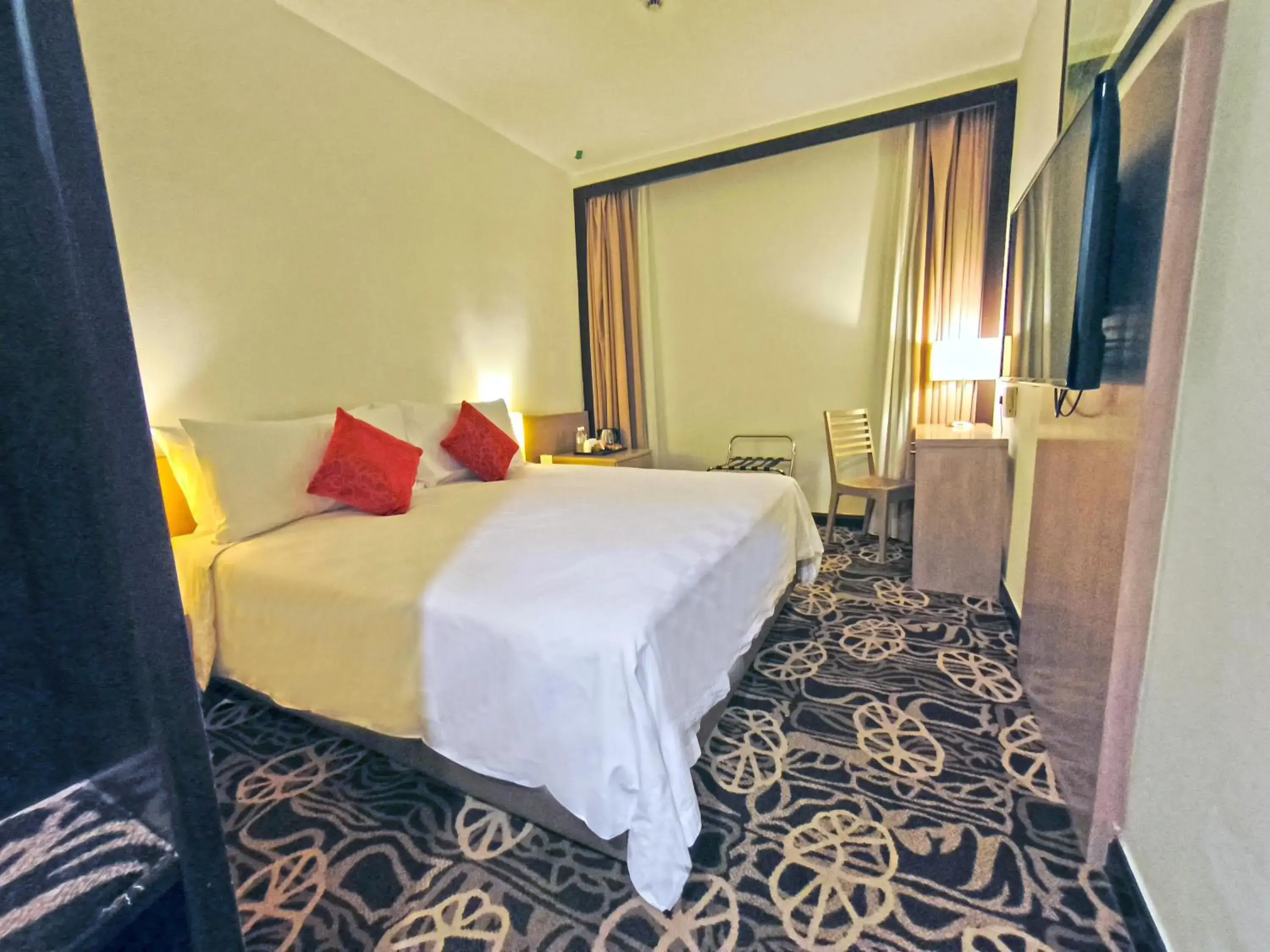 Superior Double or Twin Room - Max. 12 Hours Stay in Sama-Sama Express KLIA Terminal 1 - Airside Transit Hotel Superior Double or Twin Room - Max. 12 Hours Stay in Sama-Sama Express KLIA Terminal 1 - Airside Transit Hotel