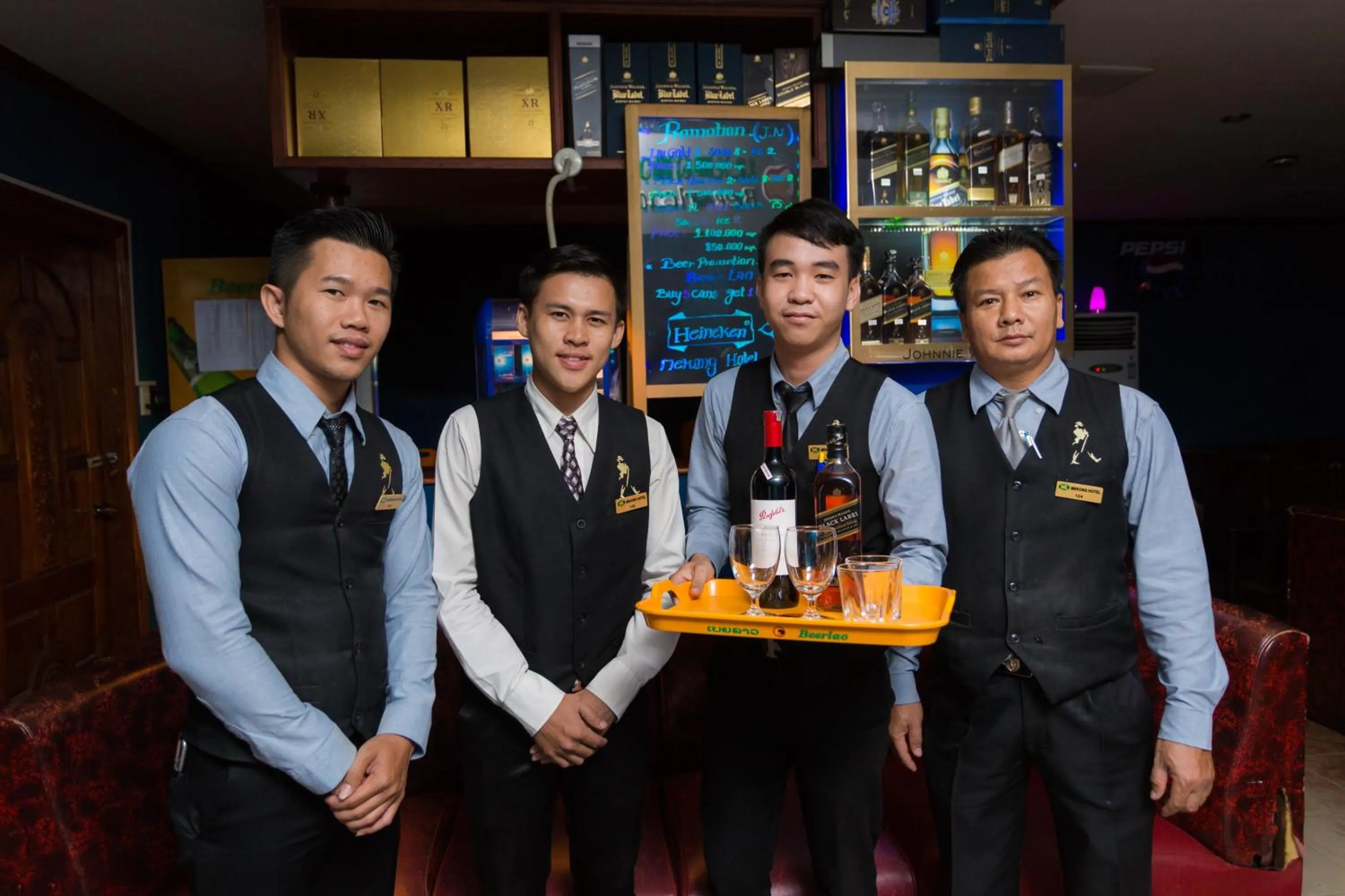 Nightclub / DJ in Mekong Hotel