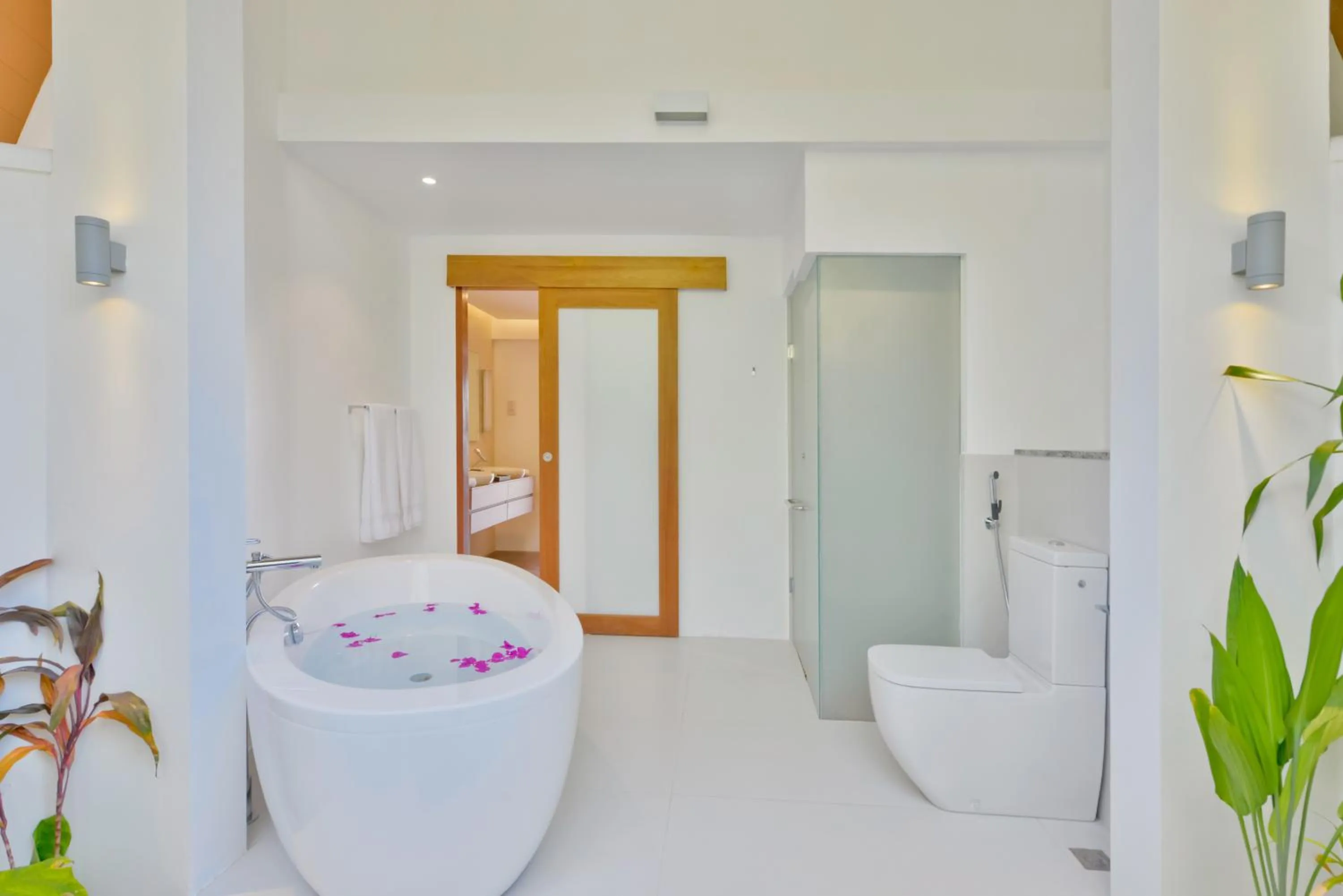 Toilet in Kandolhu Maldives