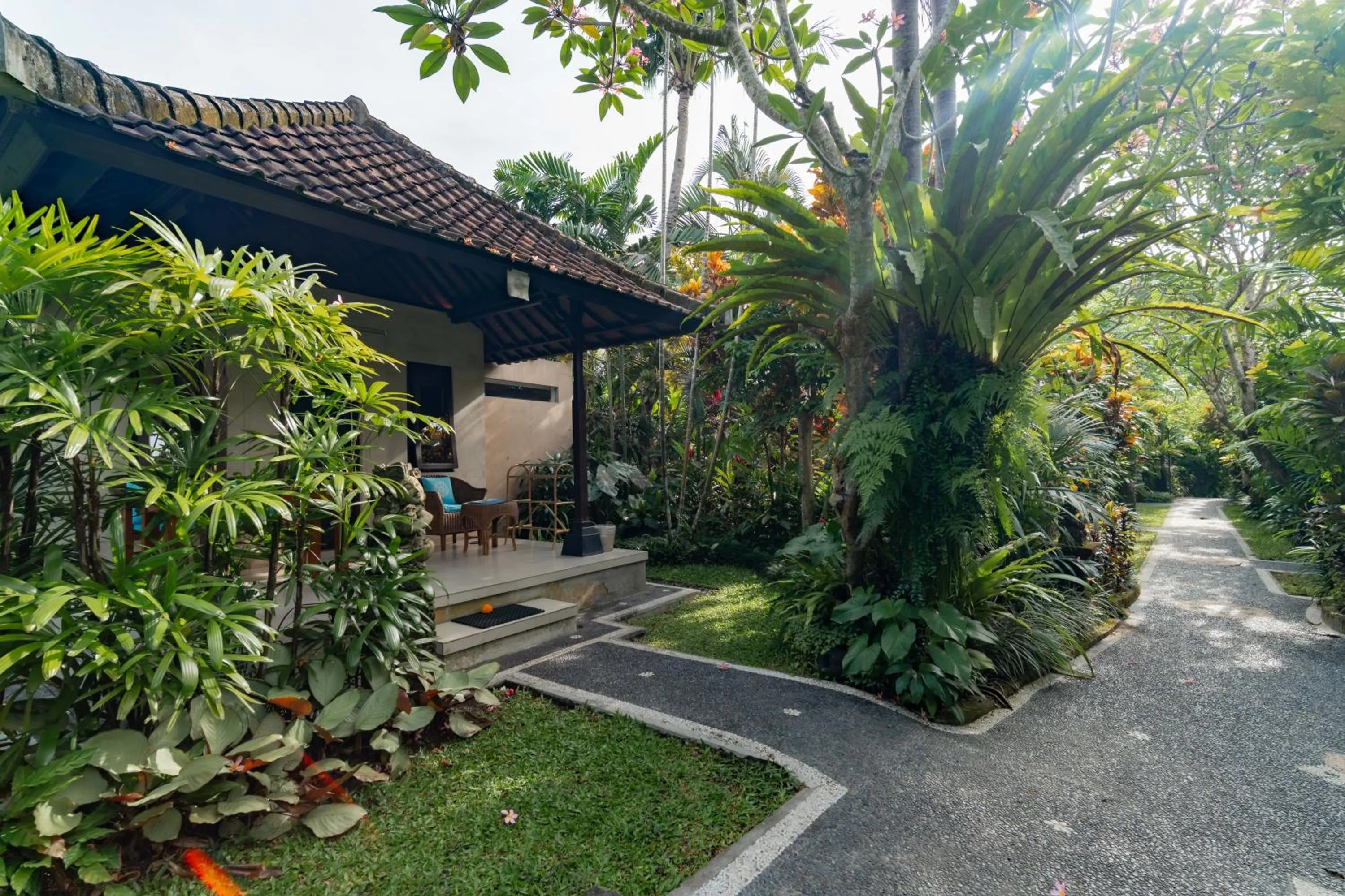 Property building in Sama's Cottages and Villas