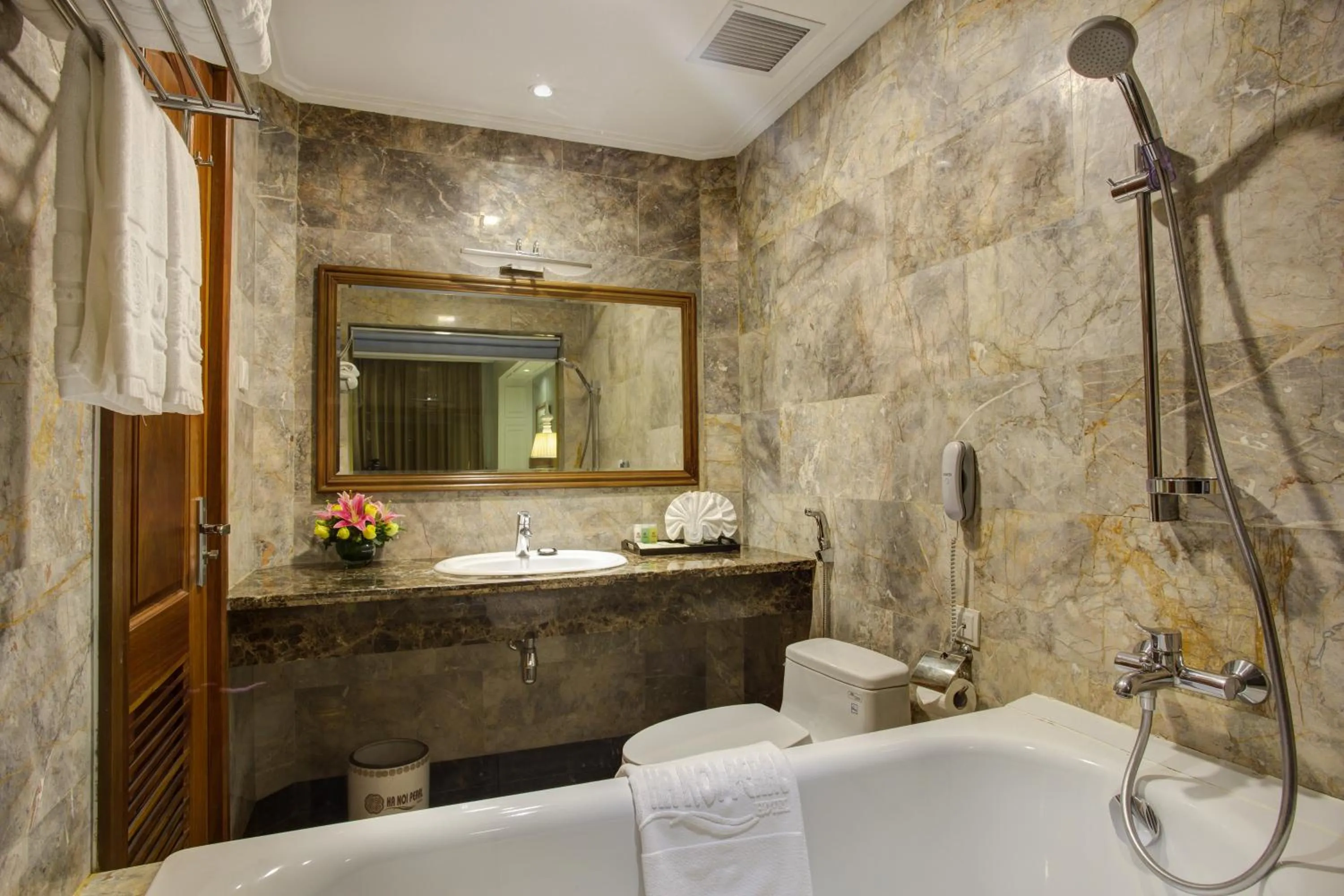 Bathroom in Hanoi Pearl Hotel