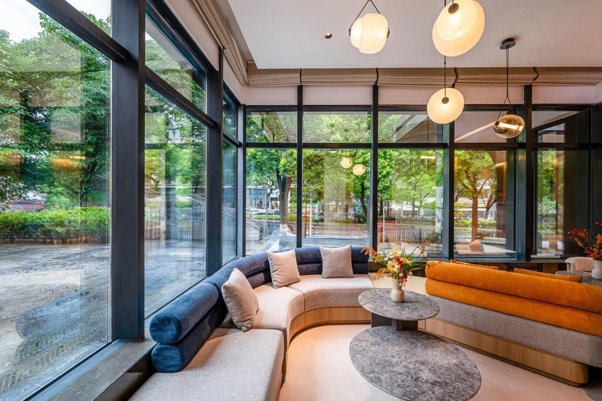 Property building in Holiday Inn Express Guiyang Downtown by IHG