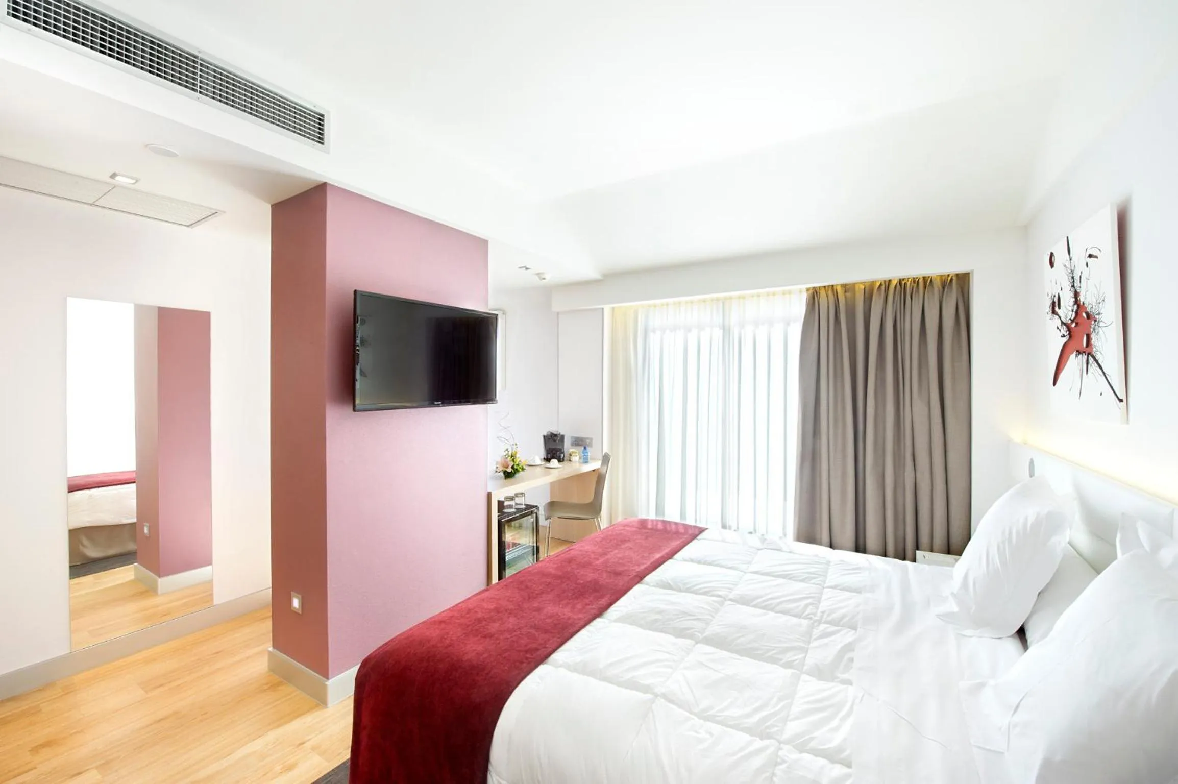 Bed in Sercotel Ciudad de Miranda