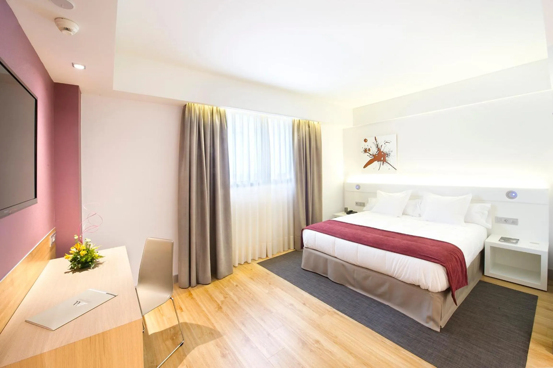 Bed in Sercotel Ciudad de Miranda