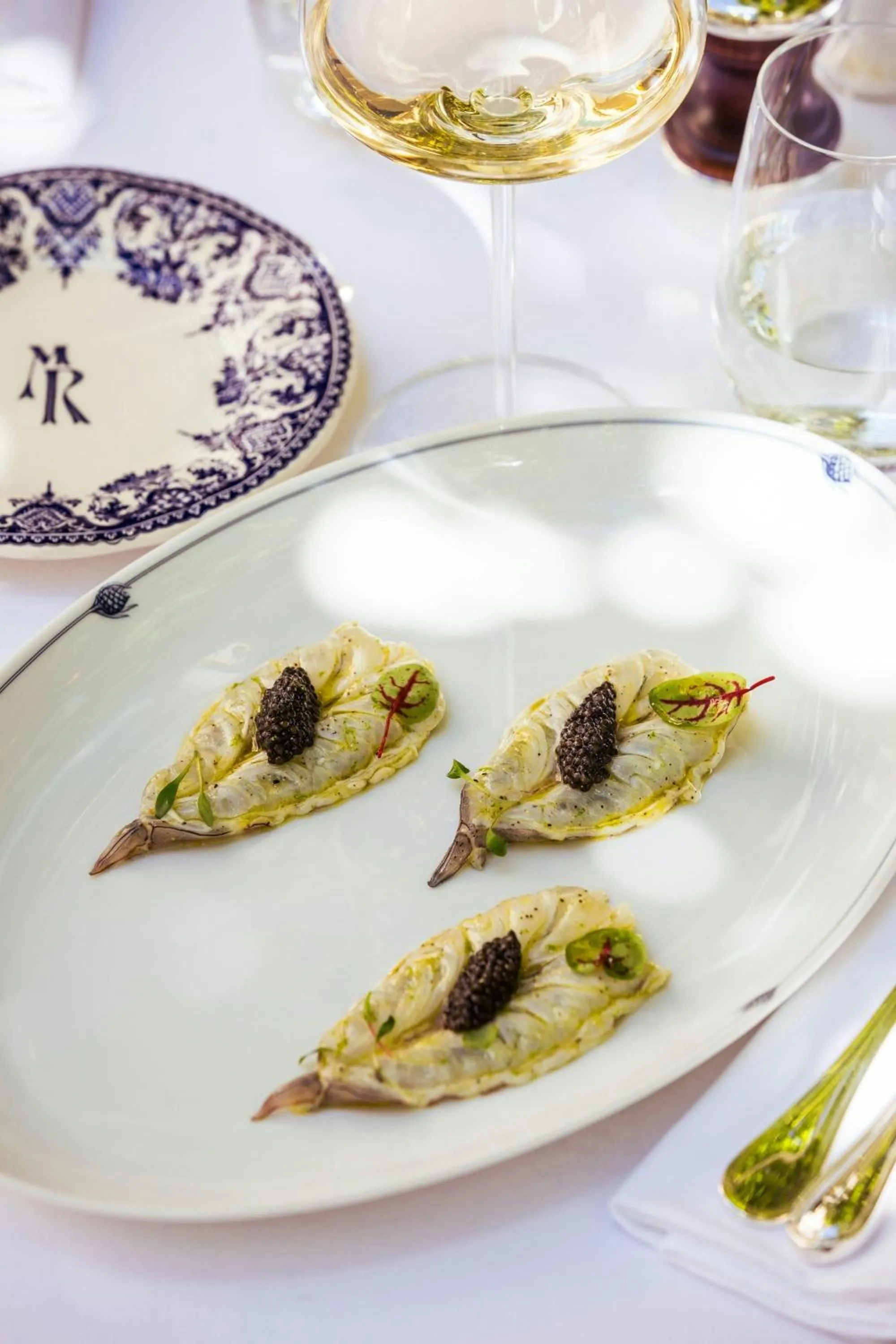 Restaurant/places to eat in Renaissance Paris Nobel Tour Eiffel Hotel