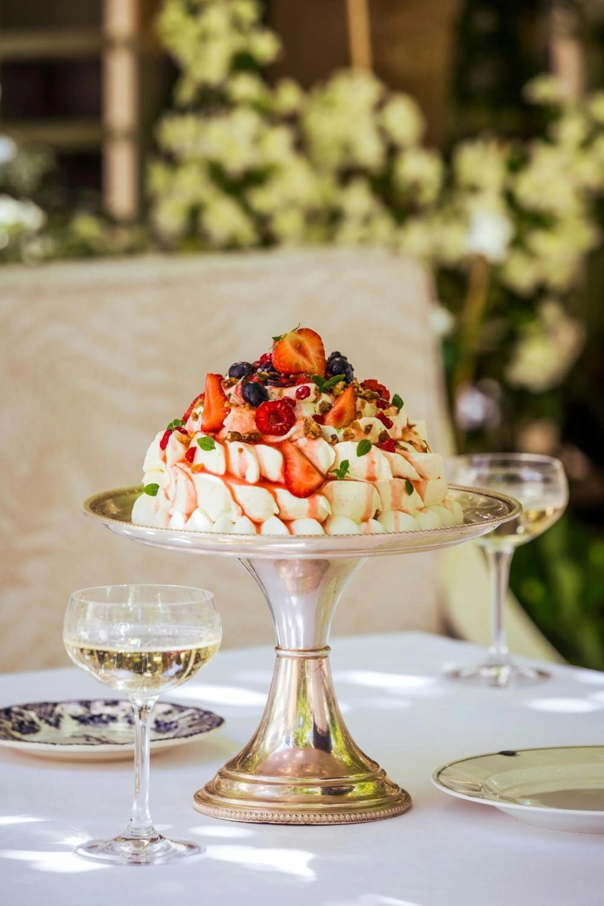 Restaurant/places to eat in Renaissance Paris Nobel Tour Eiffel Hotel