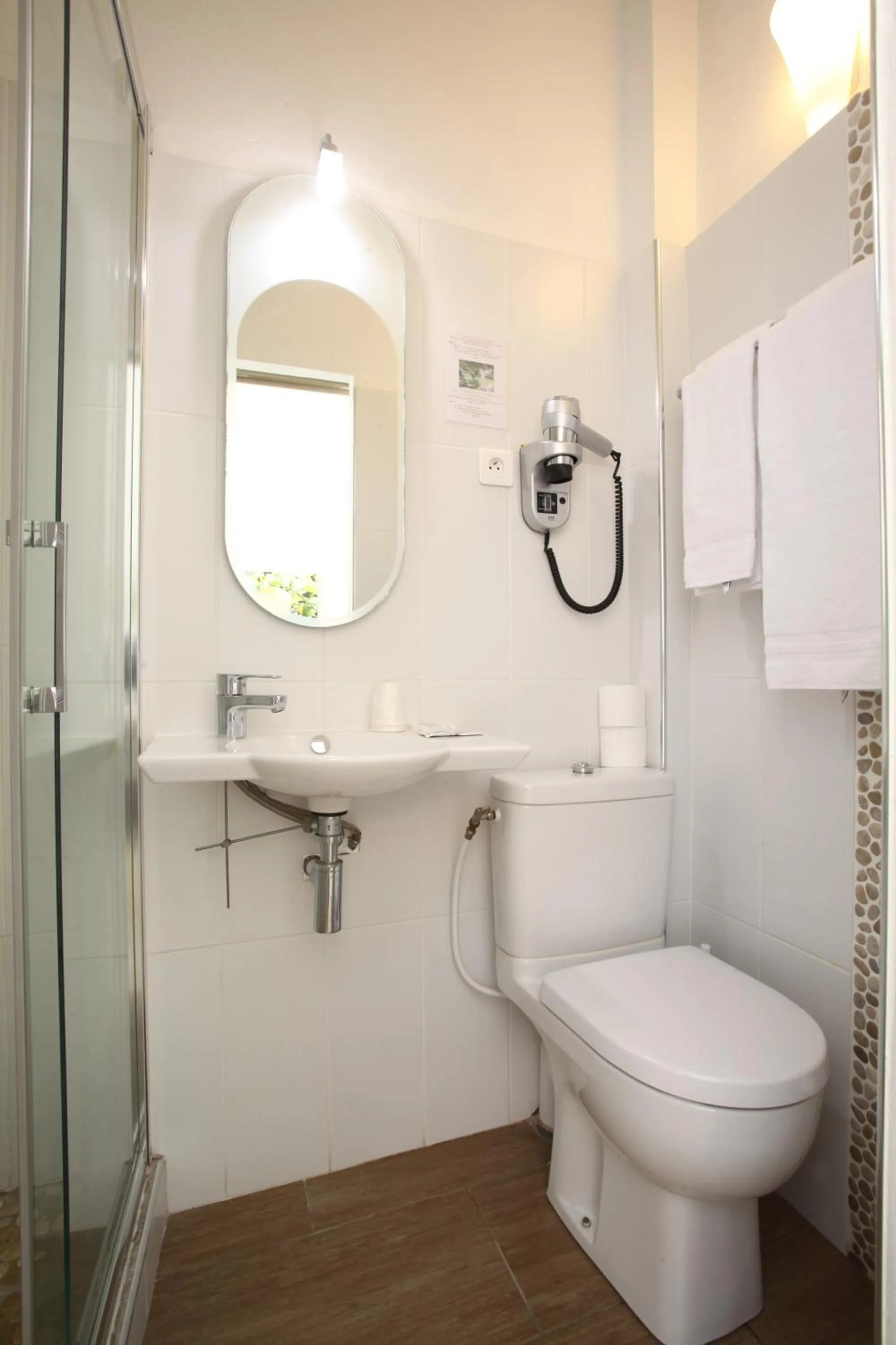 Hôtel Colombo- Porto Corse