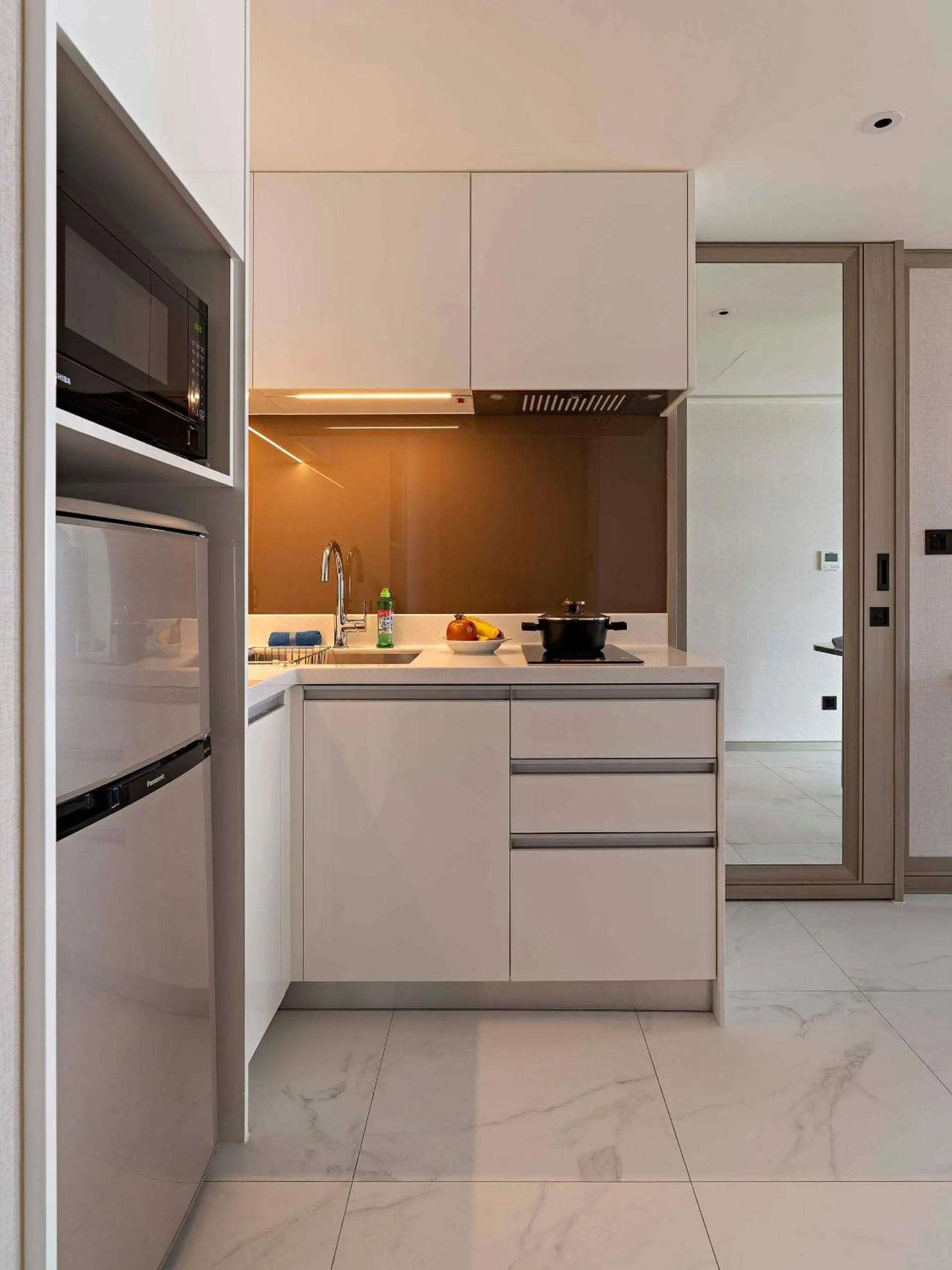 minibar in Hanns House