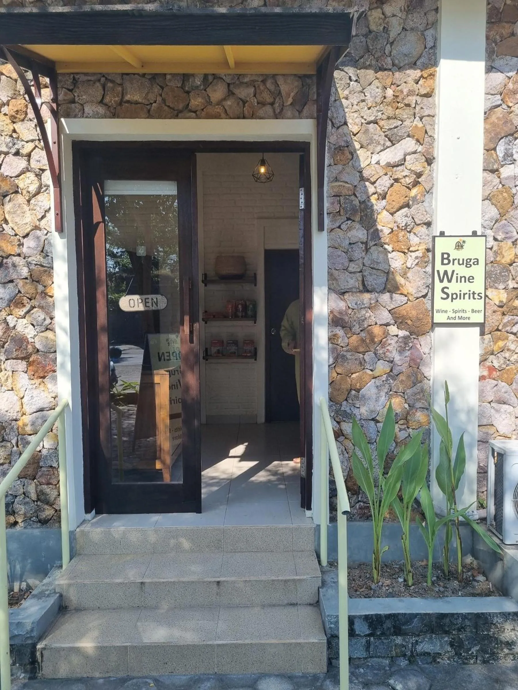 Shopping Area in Bruga Villas Restaurant and Spa