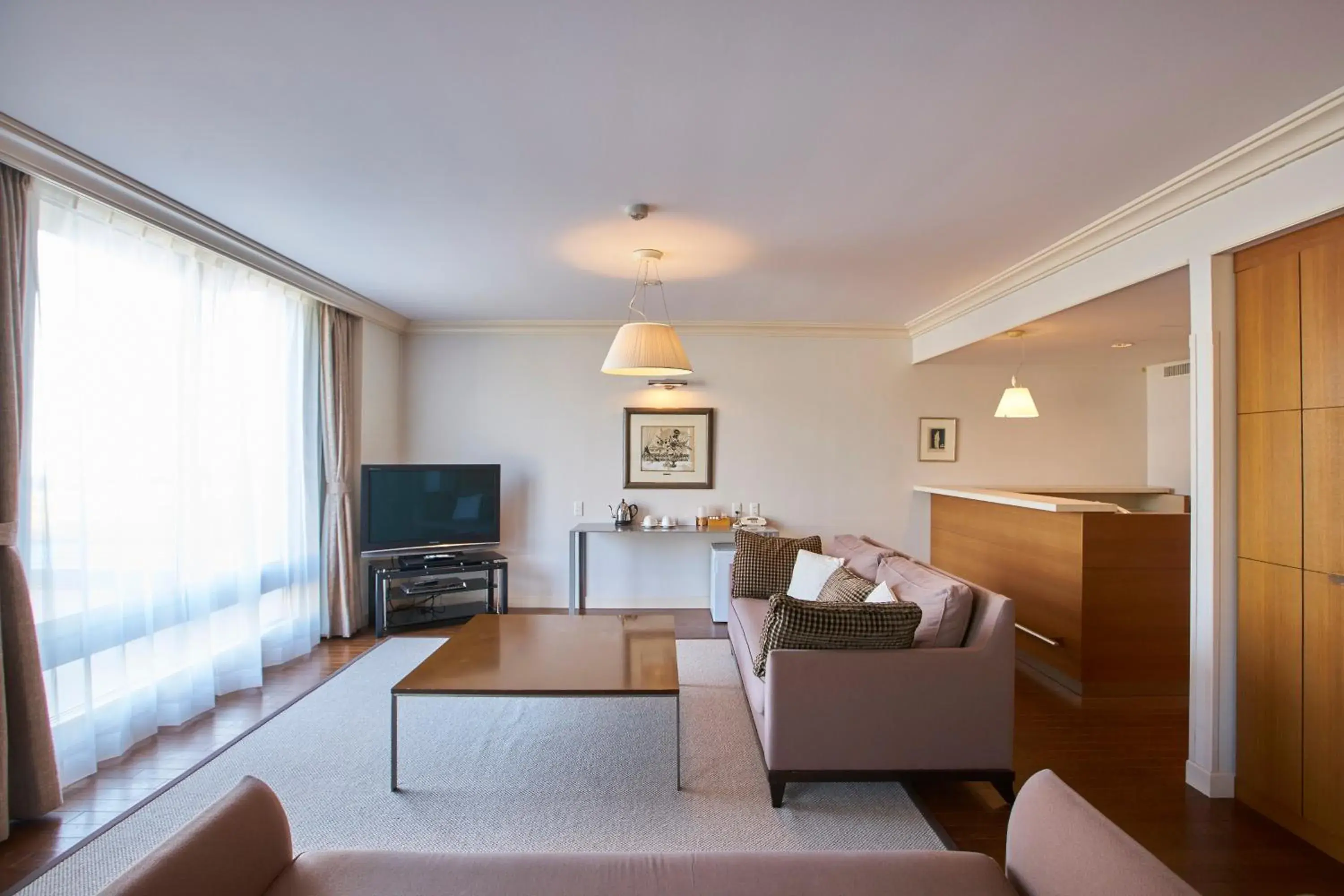 Duplex Suite in L'Hotel de Hiei Duplex Suite in L'Hotel de Hiei