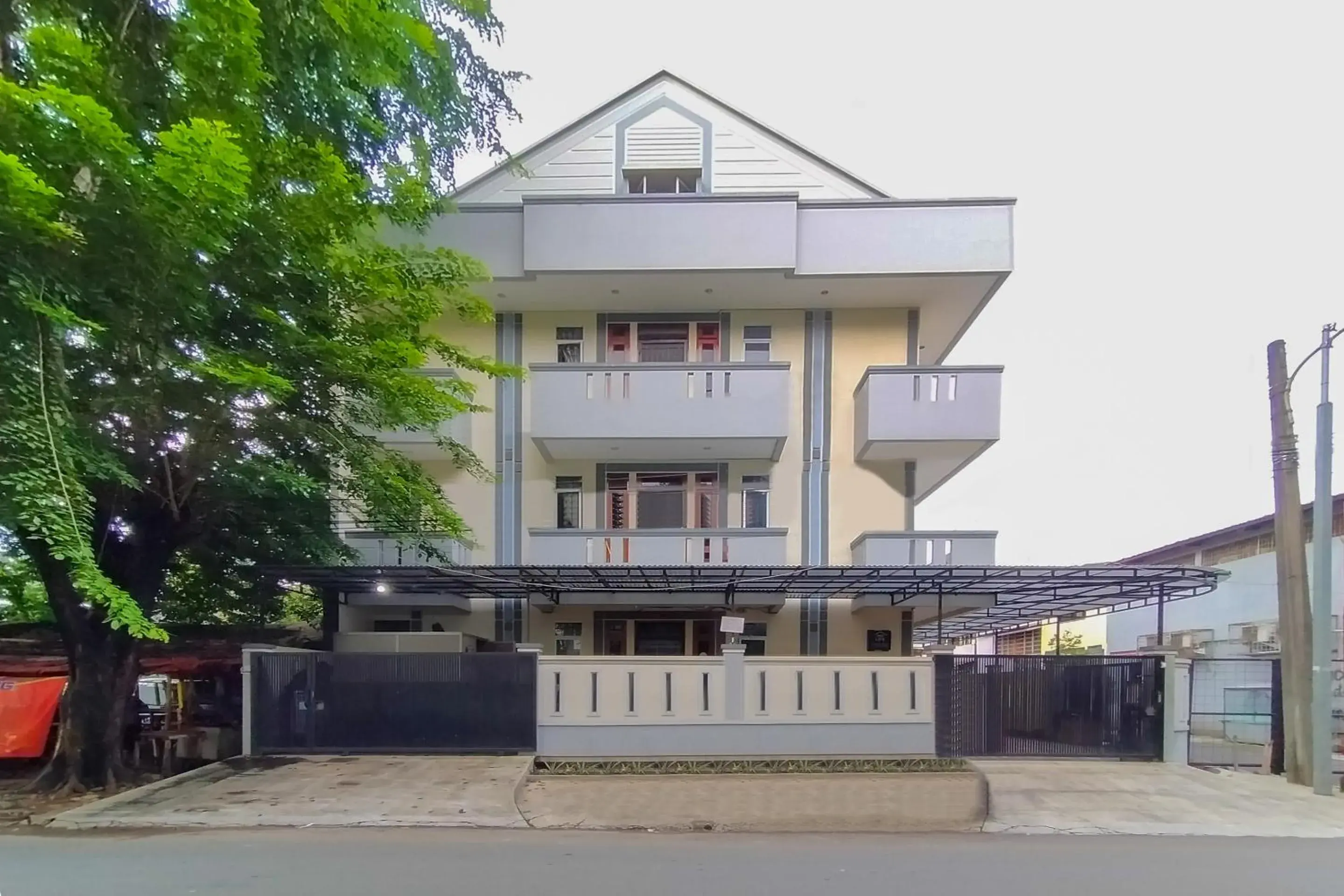 KoolKost Syariah @ Duri Kosambi KoolKost Syariah @ Duri Kosambi