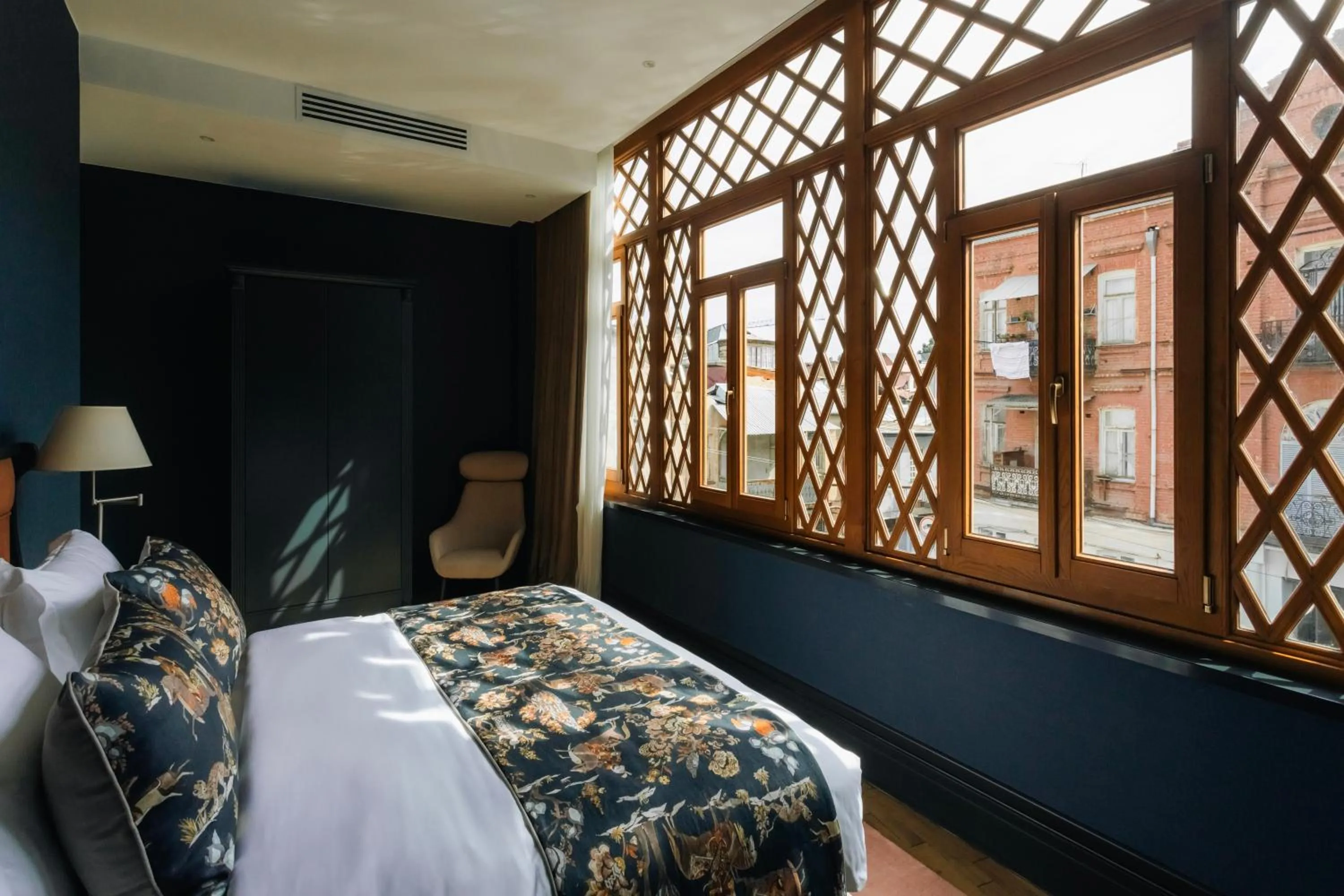 Photo of the whole room, Bed in Puris Moedani Boutique Hotel