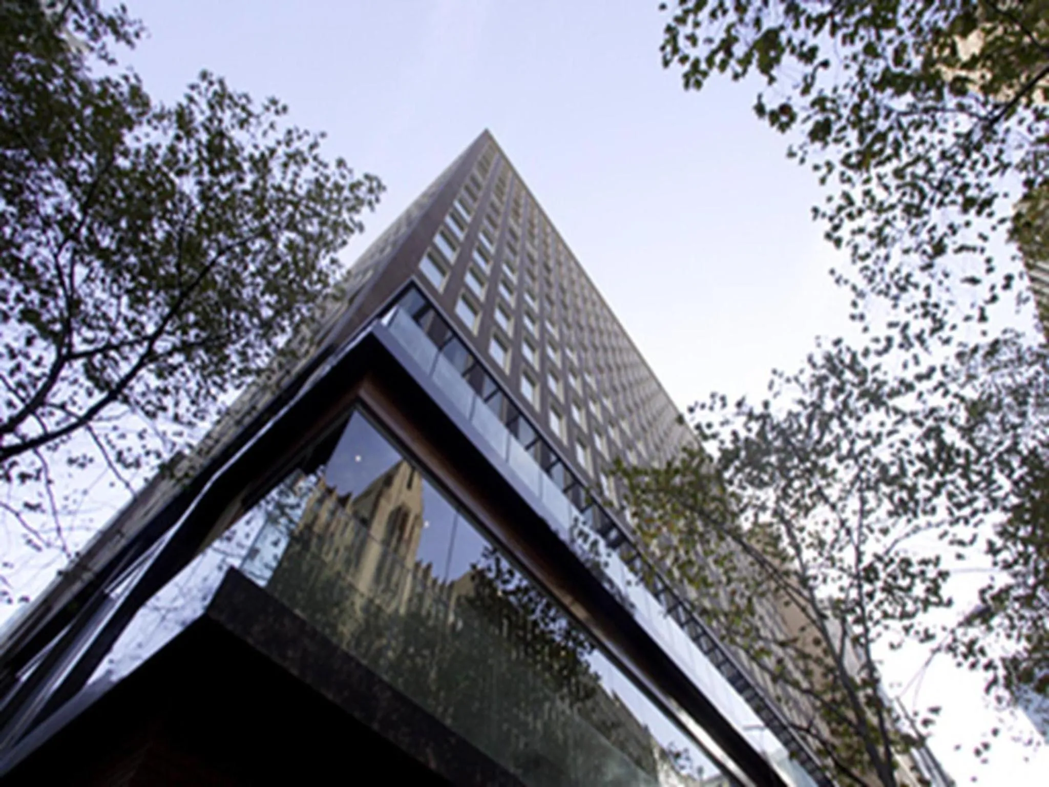 Property building in CitiClub Hotel Melbourne