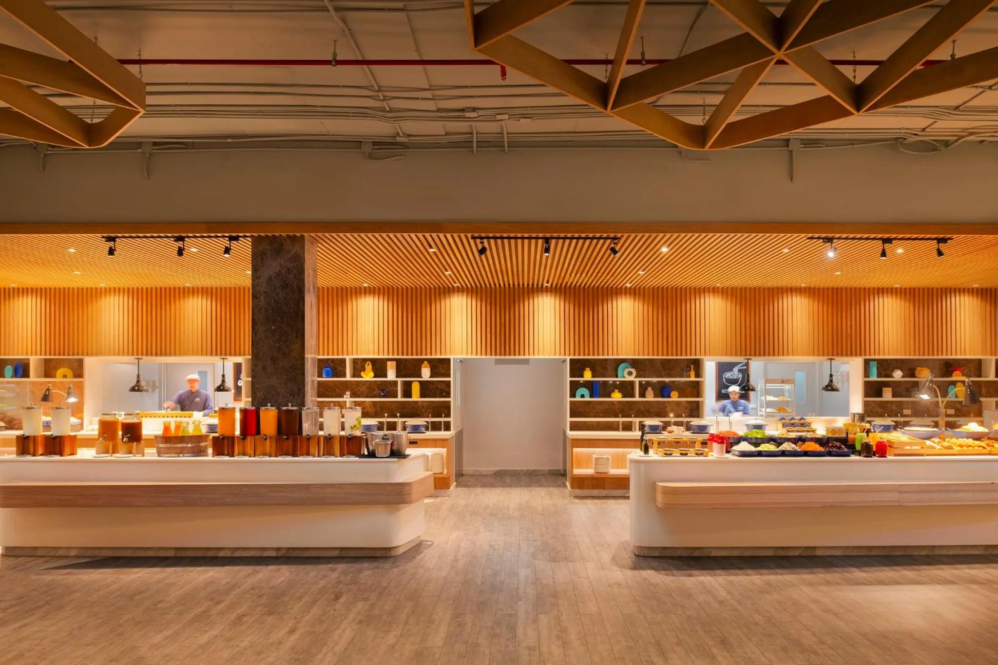 Restaurant/places to eat in OZO North Pattaya