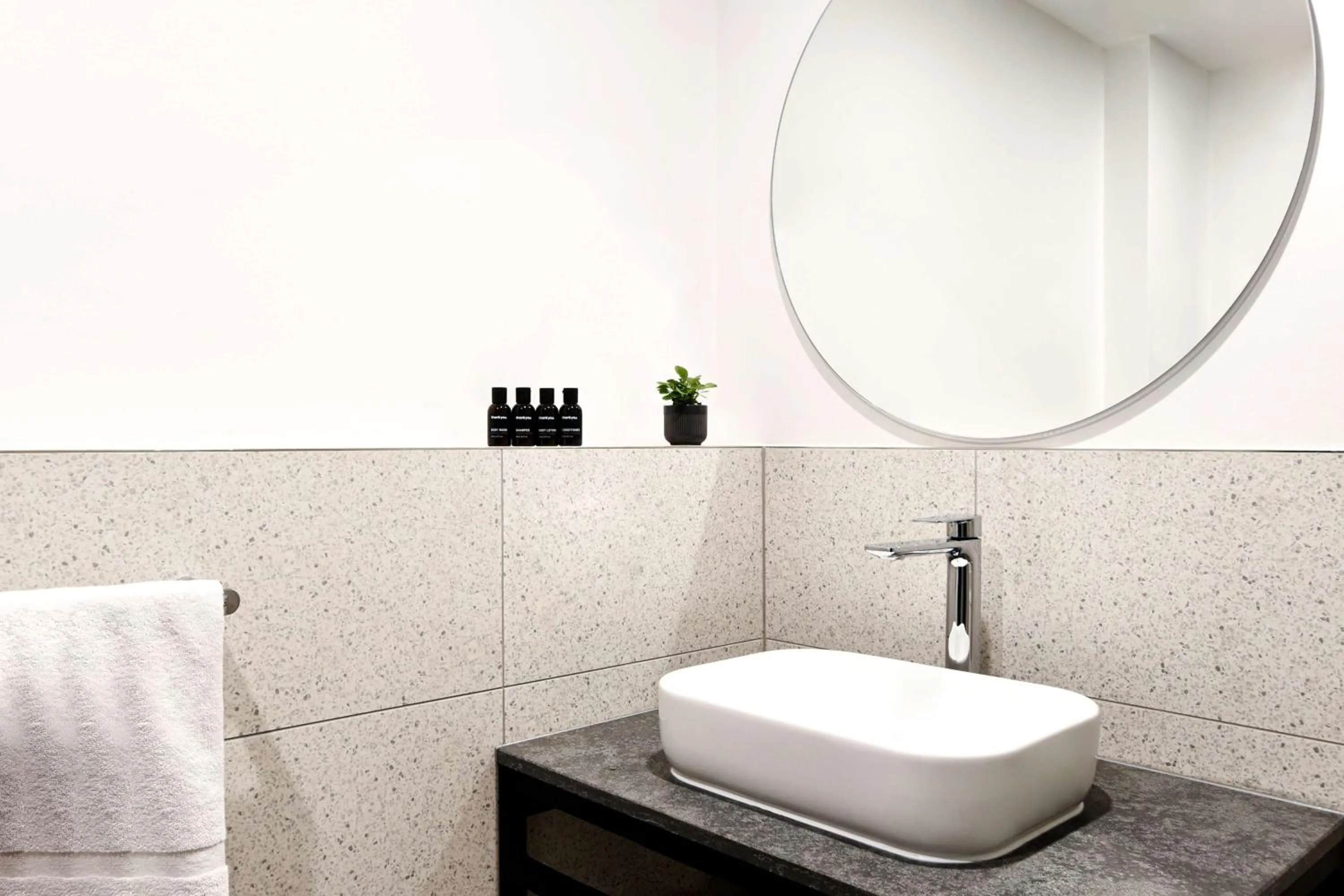 Bathroom in HotelMOTEL Adelaide