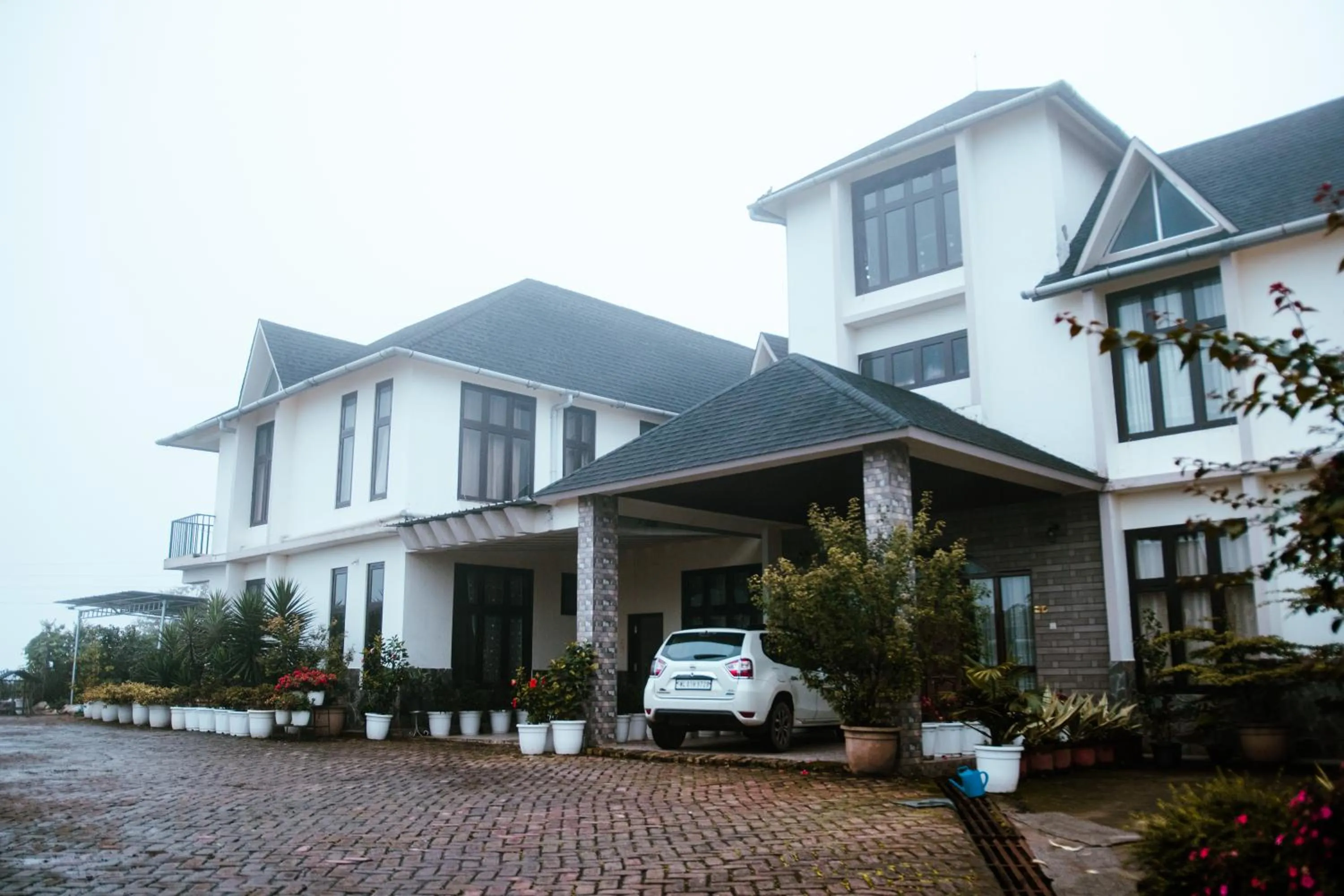 Facade/entrance in Akim Homestay