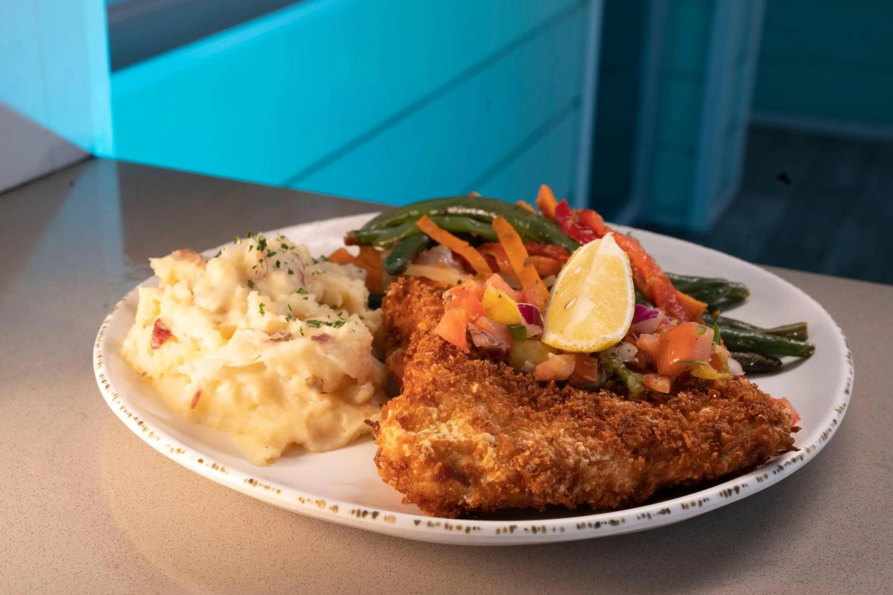 Restaurant/places to eat in Dolphin Sands Clearwater Beach, an Ascend Collection Hotel