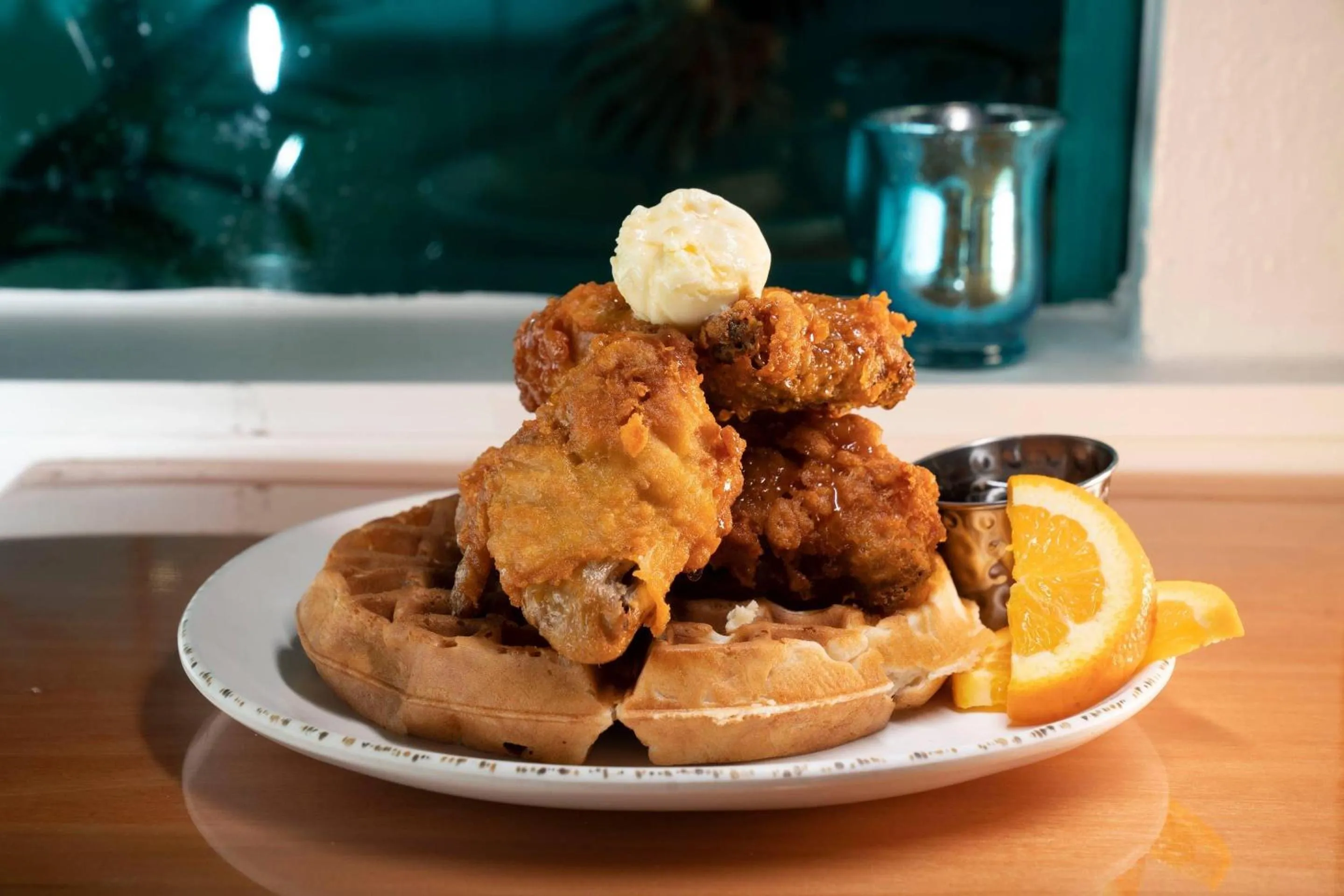 Restaurant/places to eat in Dolphin Sands Clearwater Beach, an Ascend Collection Hotel