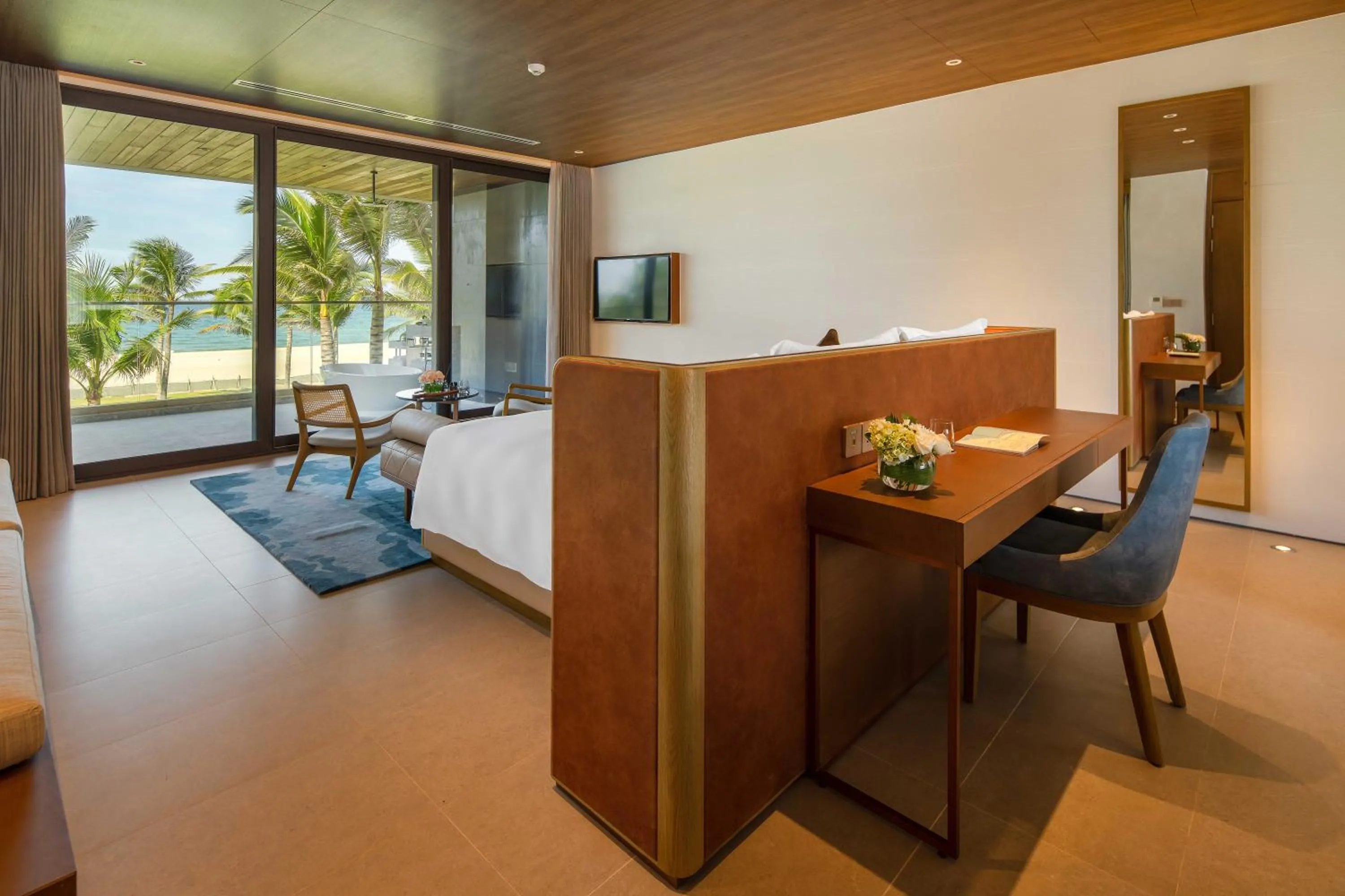 Bed in The Five Villas & Resort Quangnam - Danang