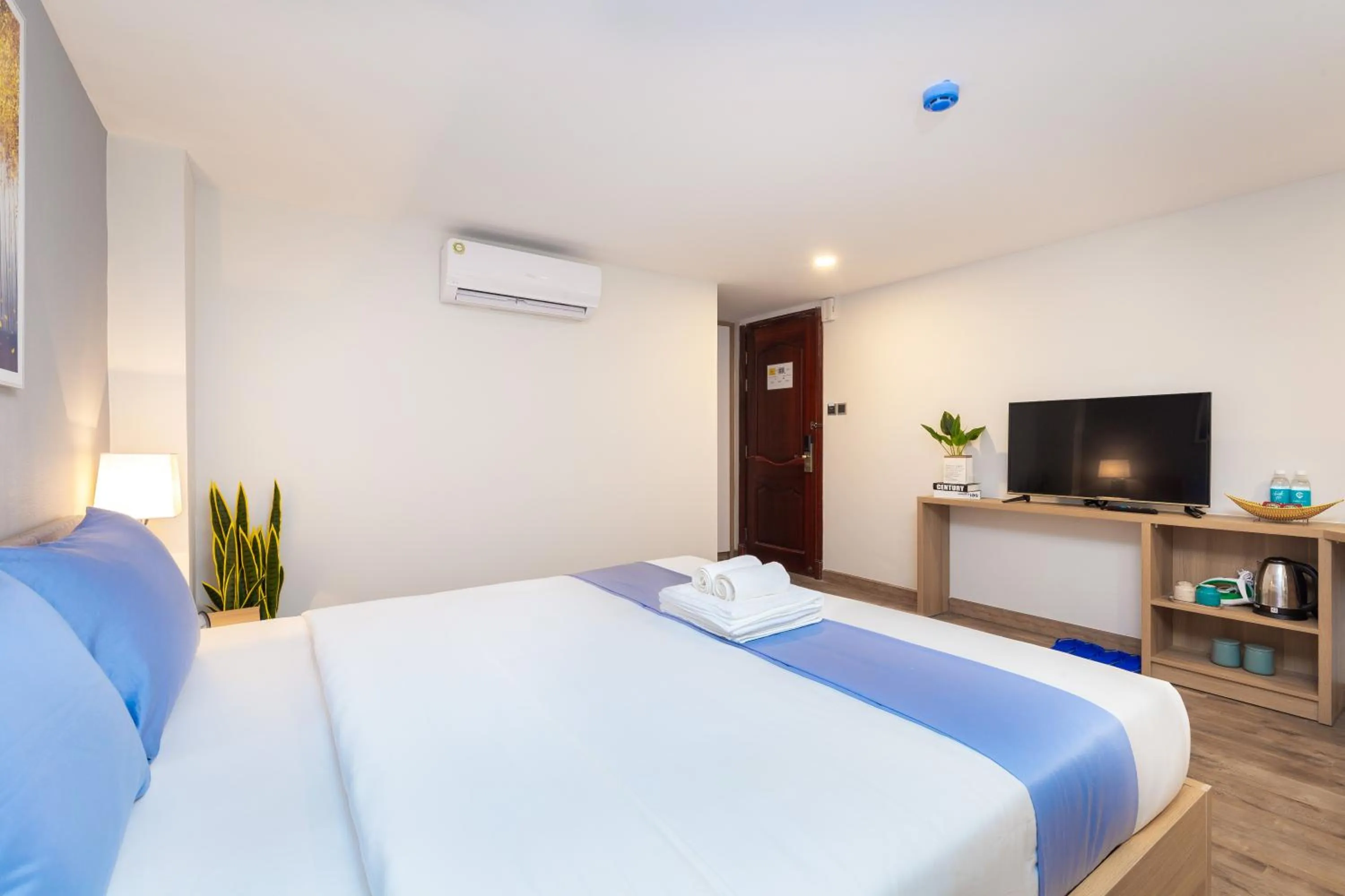 Bed in Cozrum Lux Hotel