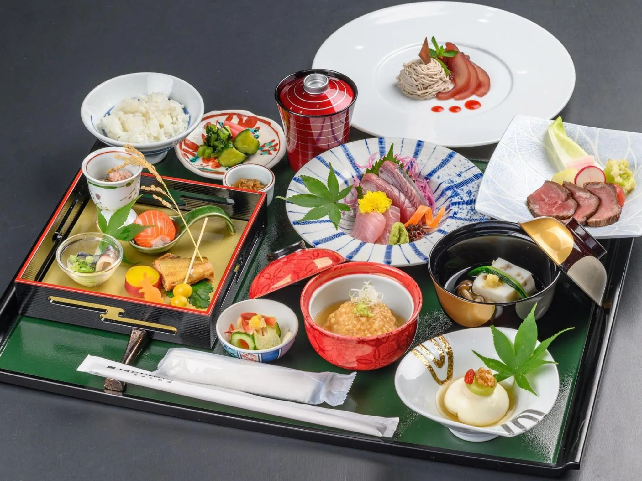 Autumn in Ishinoya Atami - TKP Hotels & Resorts