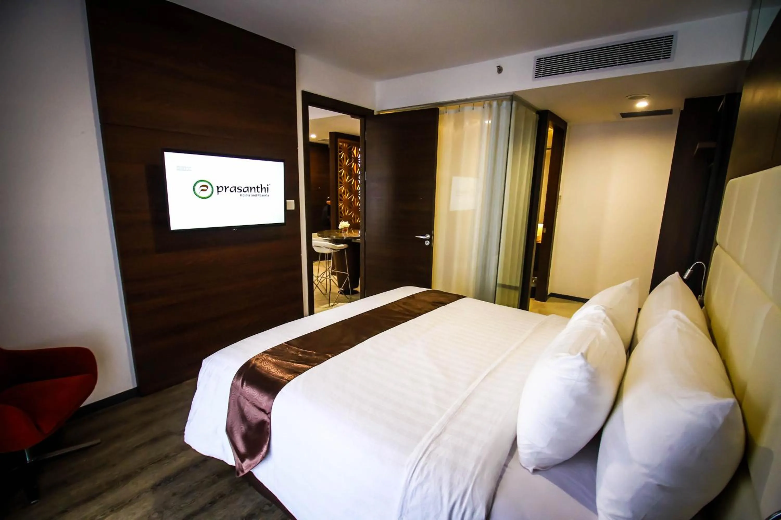 Bedroom, Bed in Asialink Hotel Batam by Prasanthi