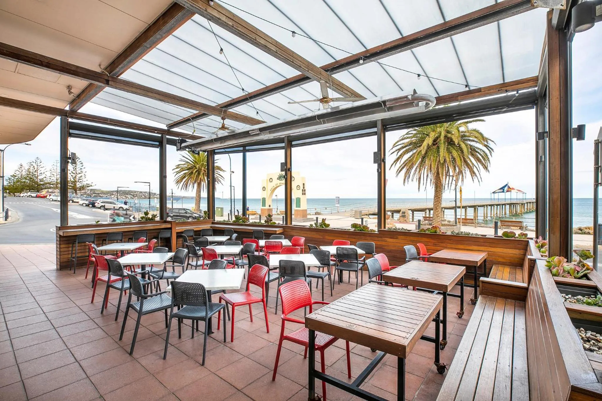 Balcony/Terrace in Esplanade Hotel Adelaide