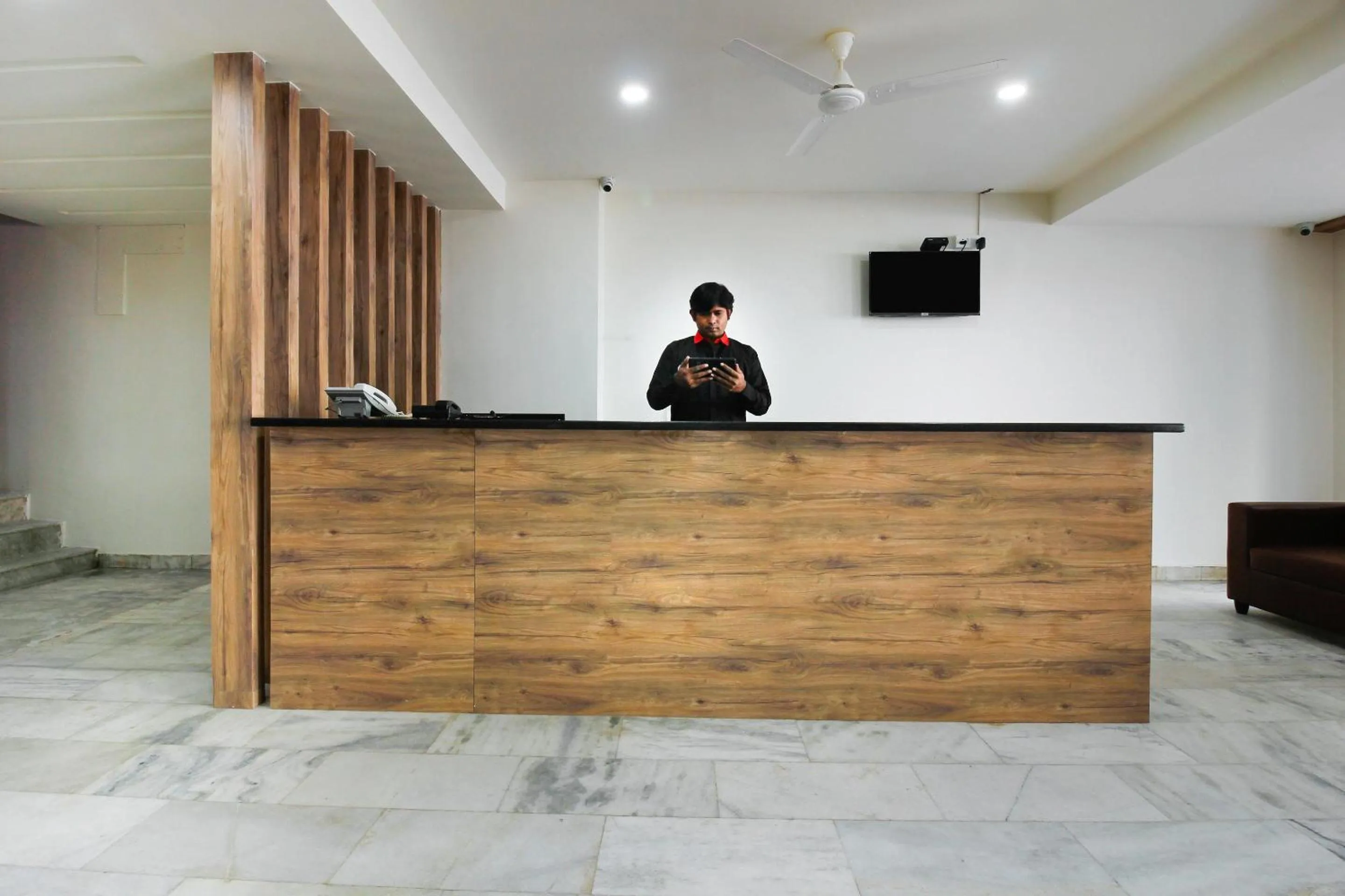 Lobby or reception in Super Capital O Sri Suprabhat Grand Near Kachiguda Railway Station