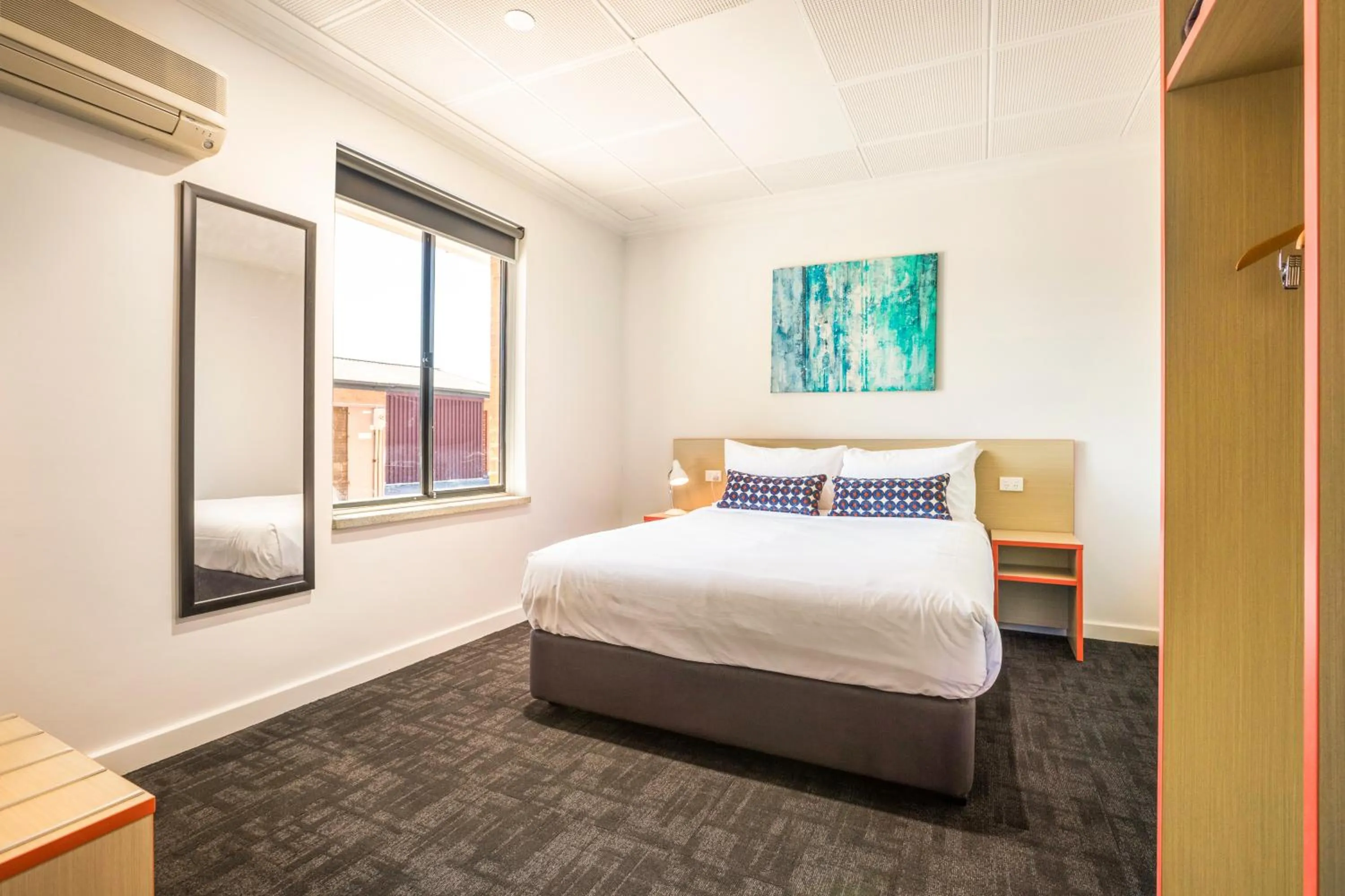 Bed in Nightcap at Rose & Crown Hotel