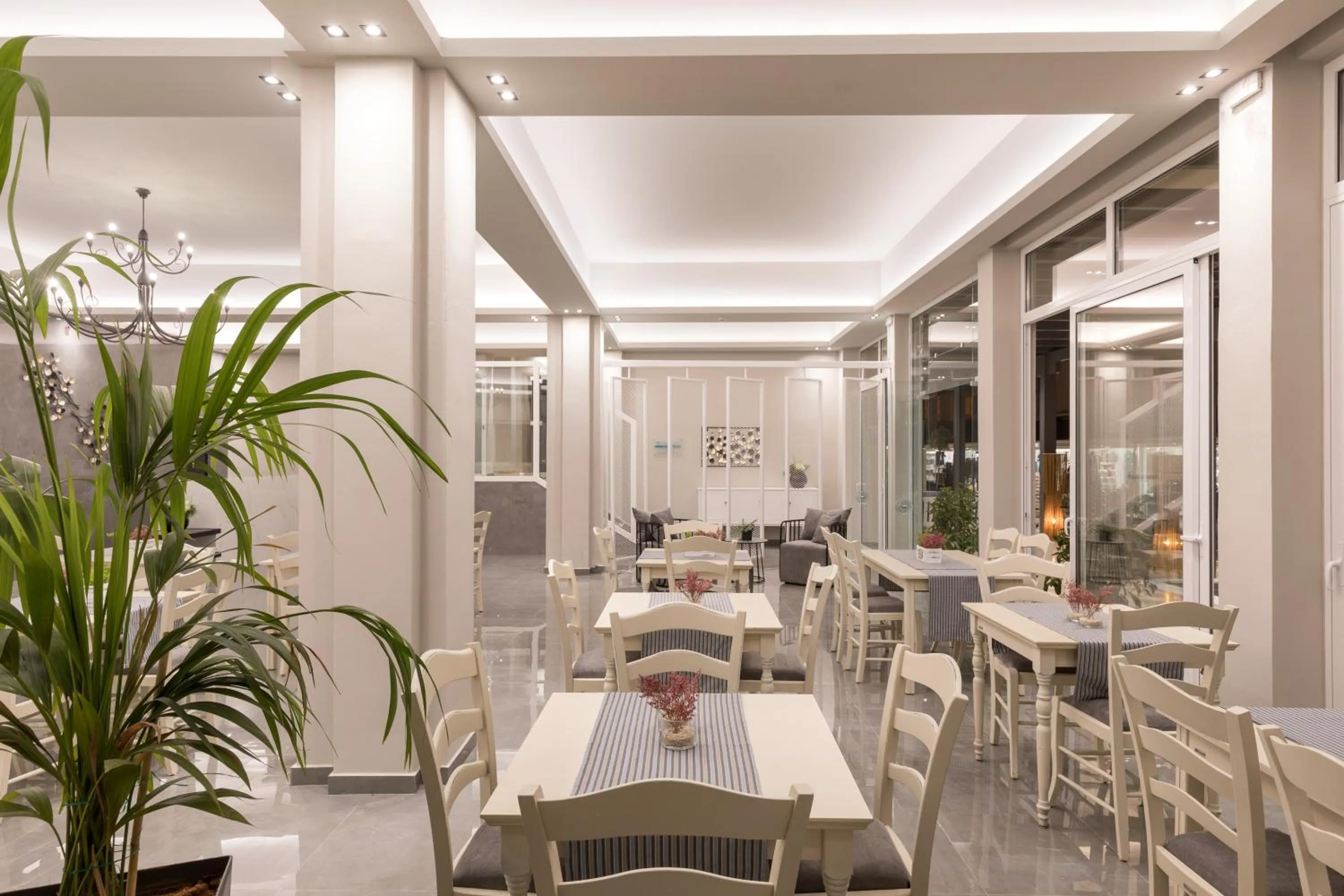 Restaurant/places to eat in Melina Oasis Boutique Hotel