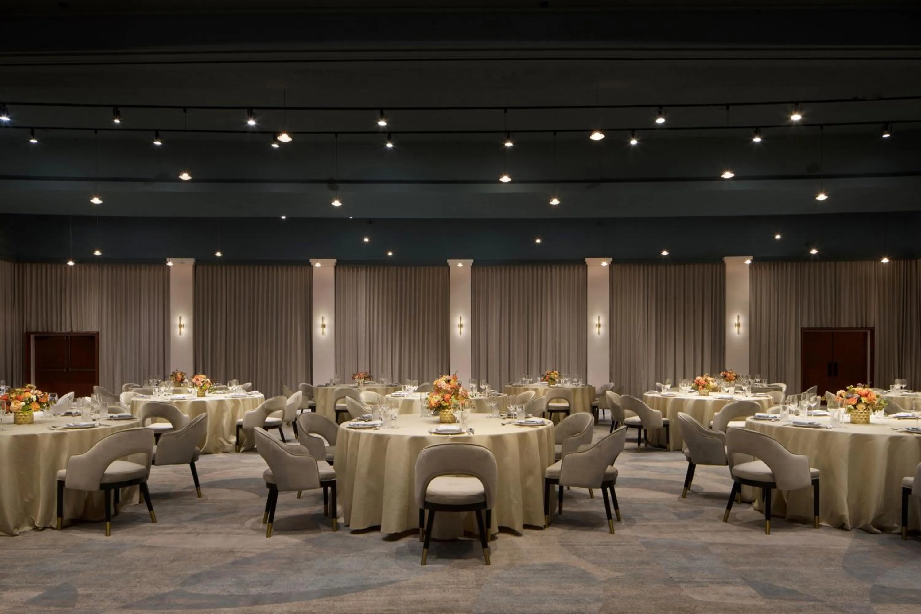 Meeting/conference room in Flamingo Resort & Spa Santa Rosa Sonoma, Tapestry by Hilton