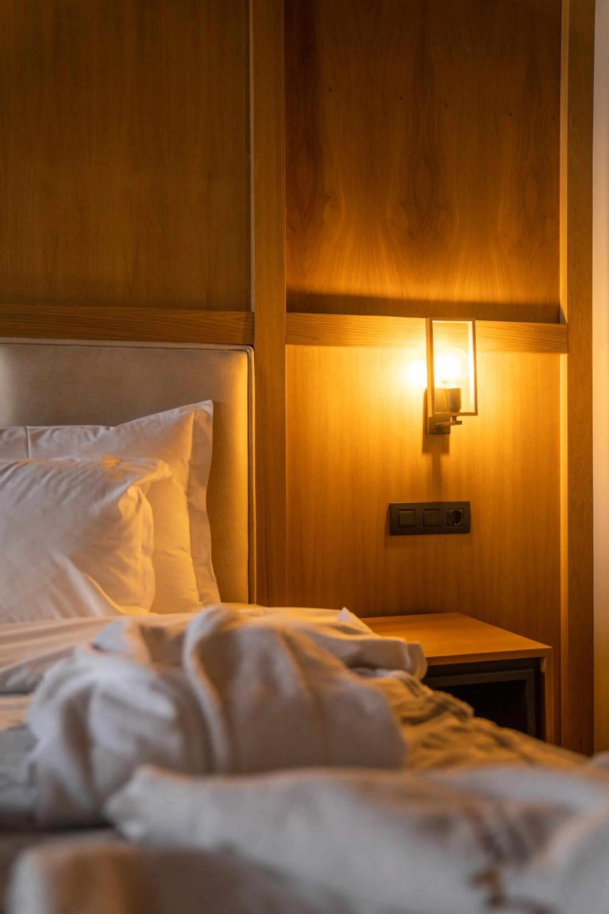 Bed in Hotel and Relax Moreni