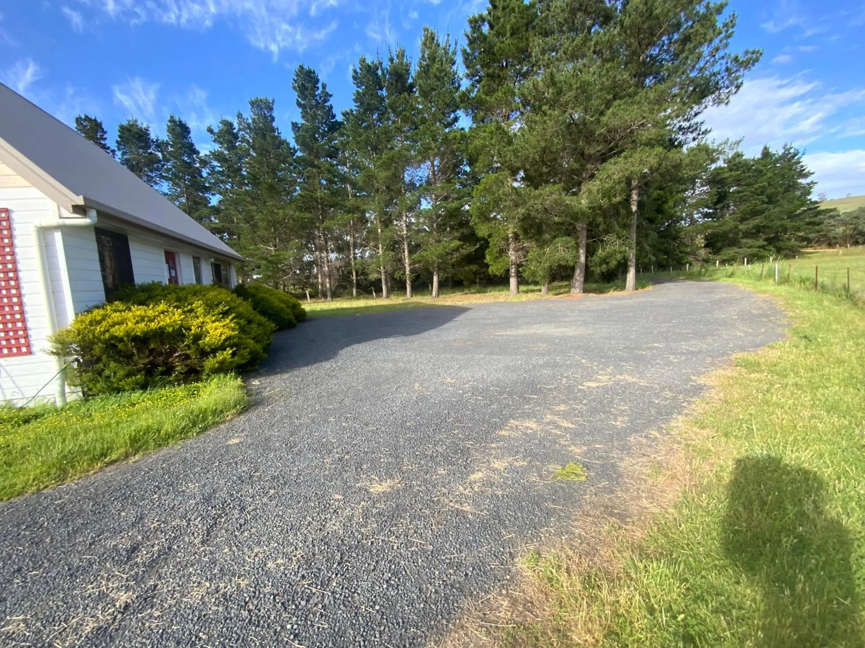 Facade/entrance in Alexanders Of Richmond
