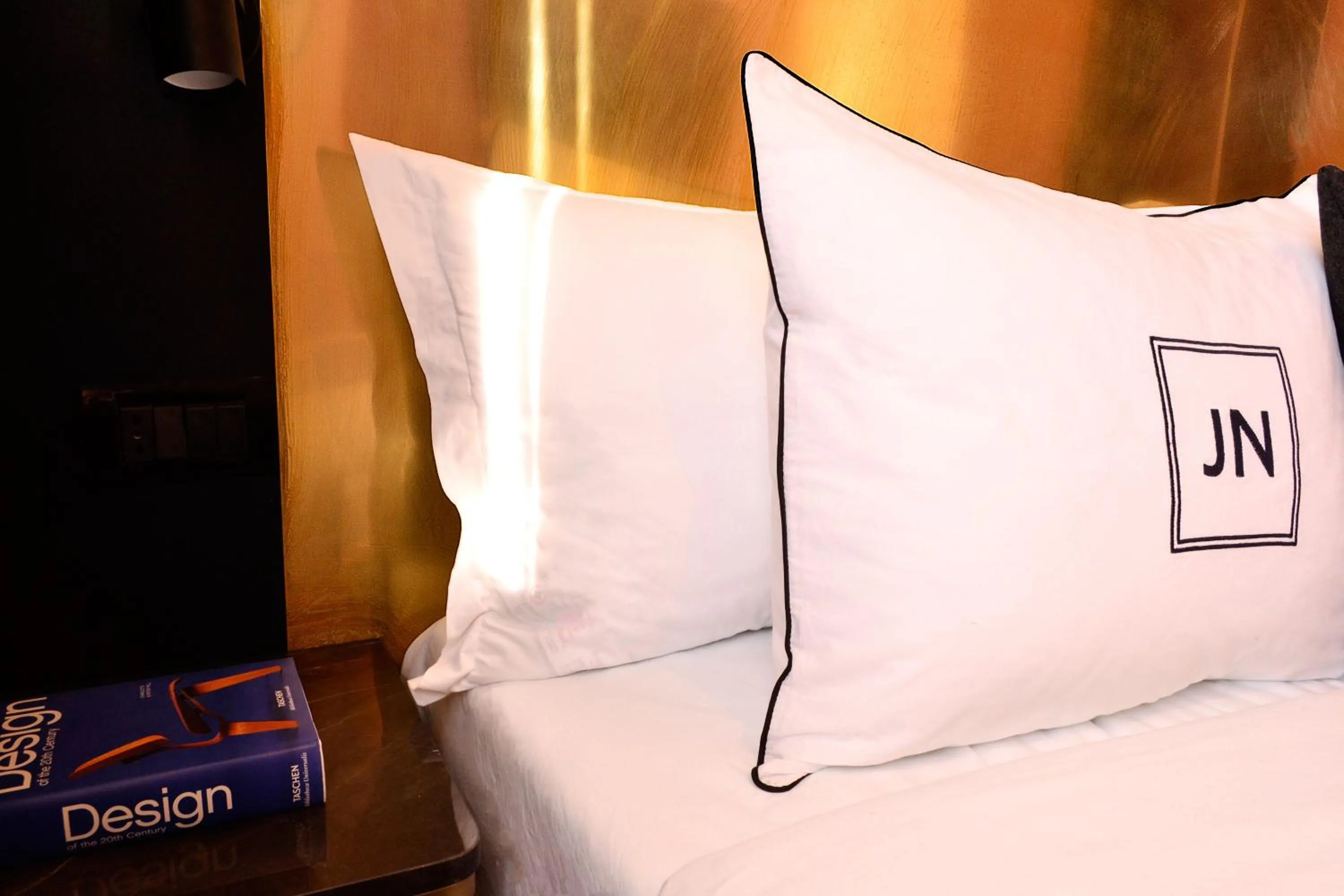 Bed in JN Boutique Hotel